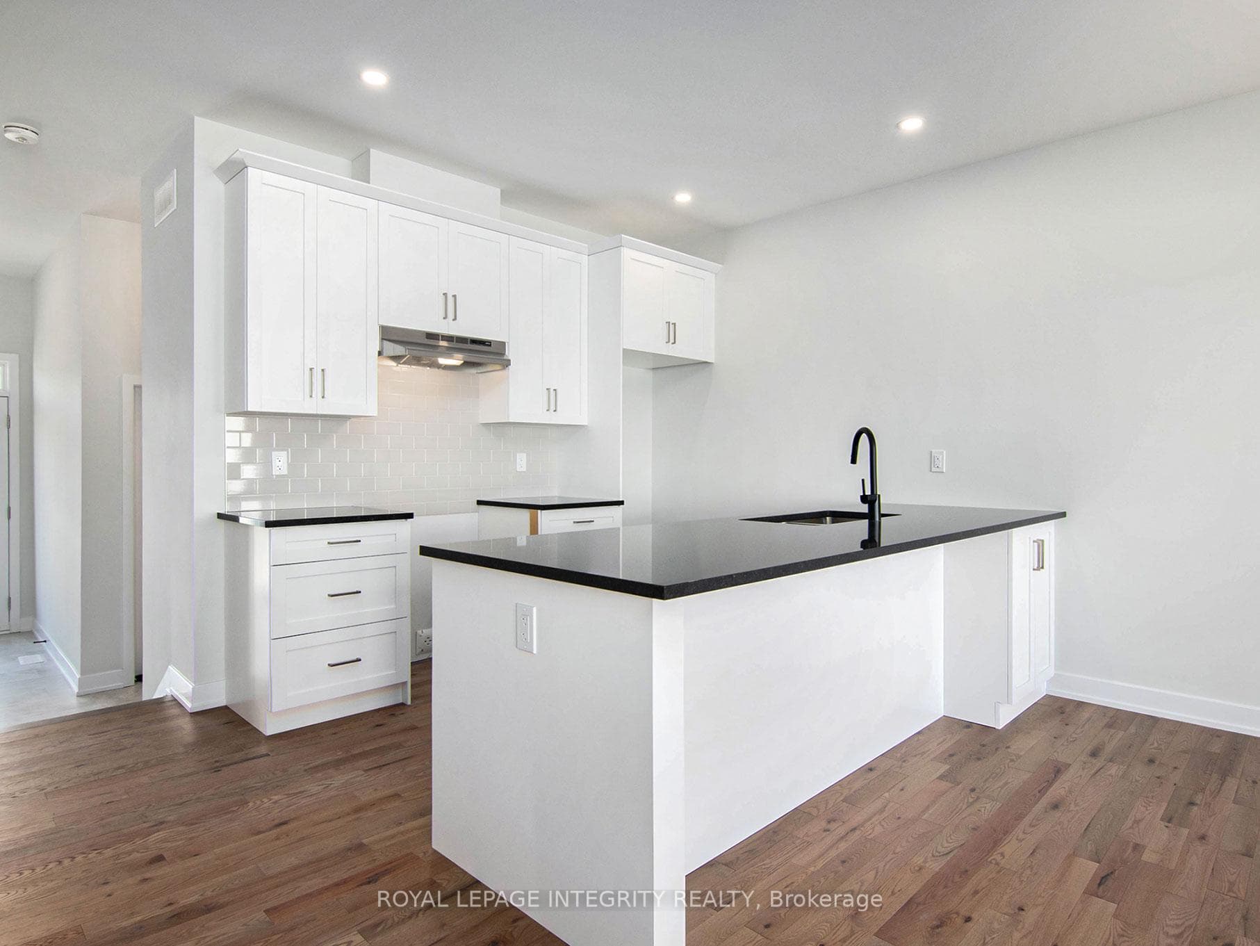 6 Morrall Court photo 9
