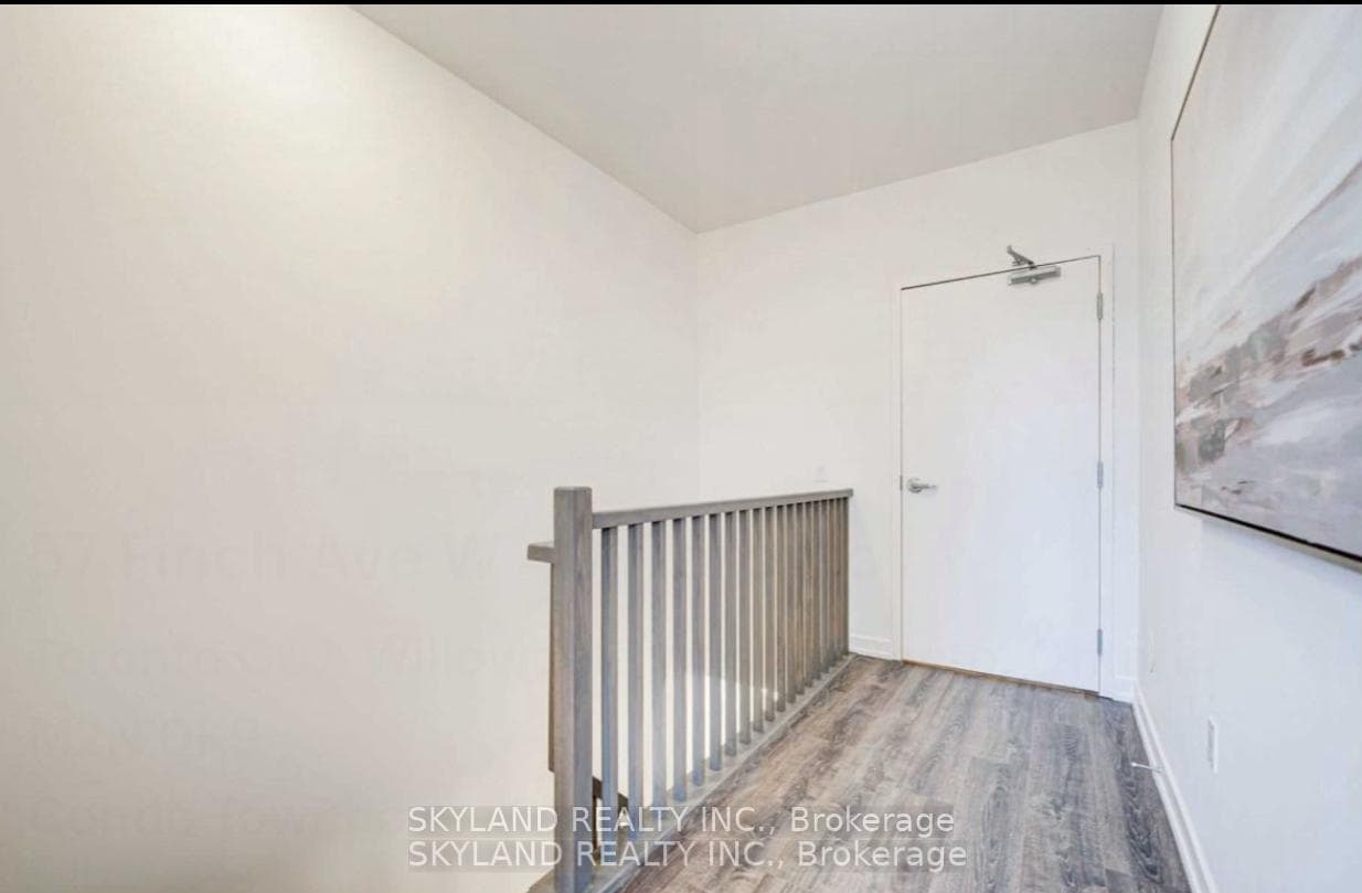 57 Finch West Avenue Unit 40 photo 25