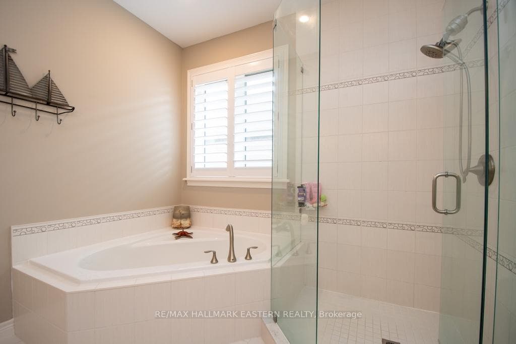 19 Marina Drive photo 26