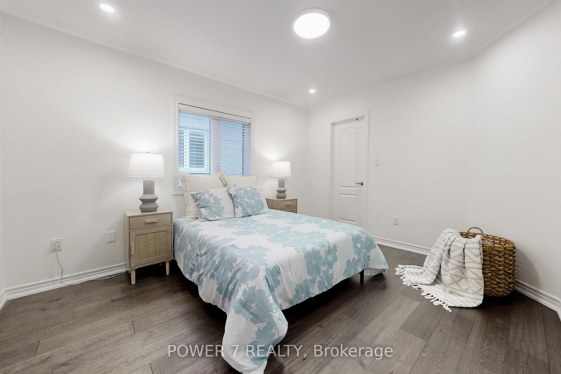 1276 Shortreed Terrace photo 36