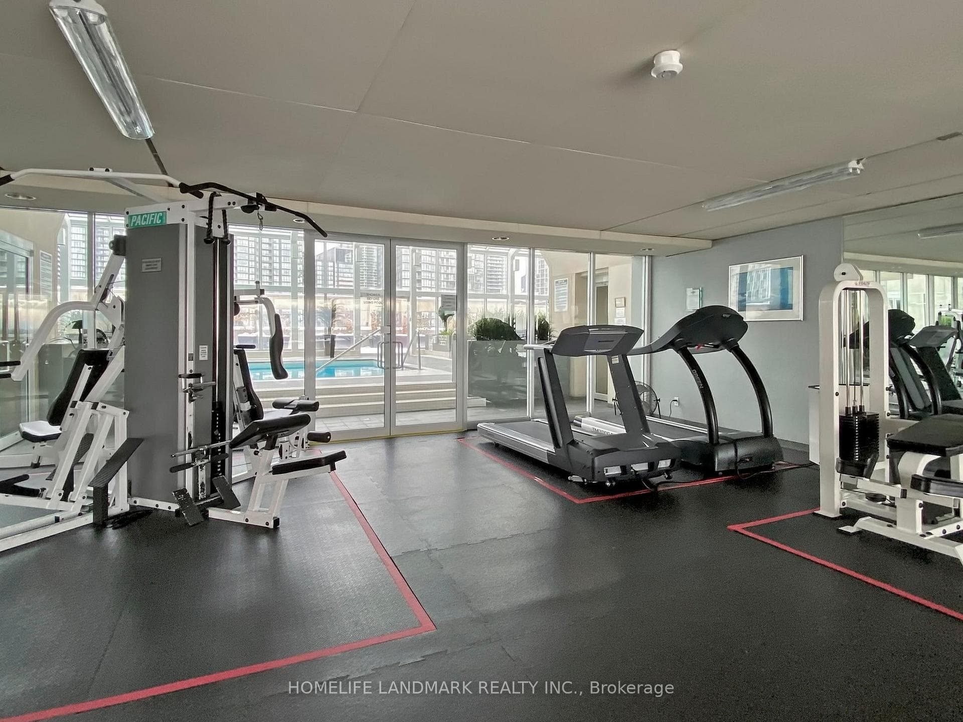 480 Queens Quay Unit 304W photo 26
