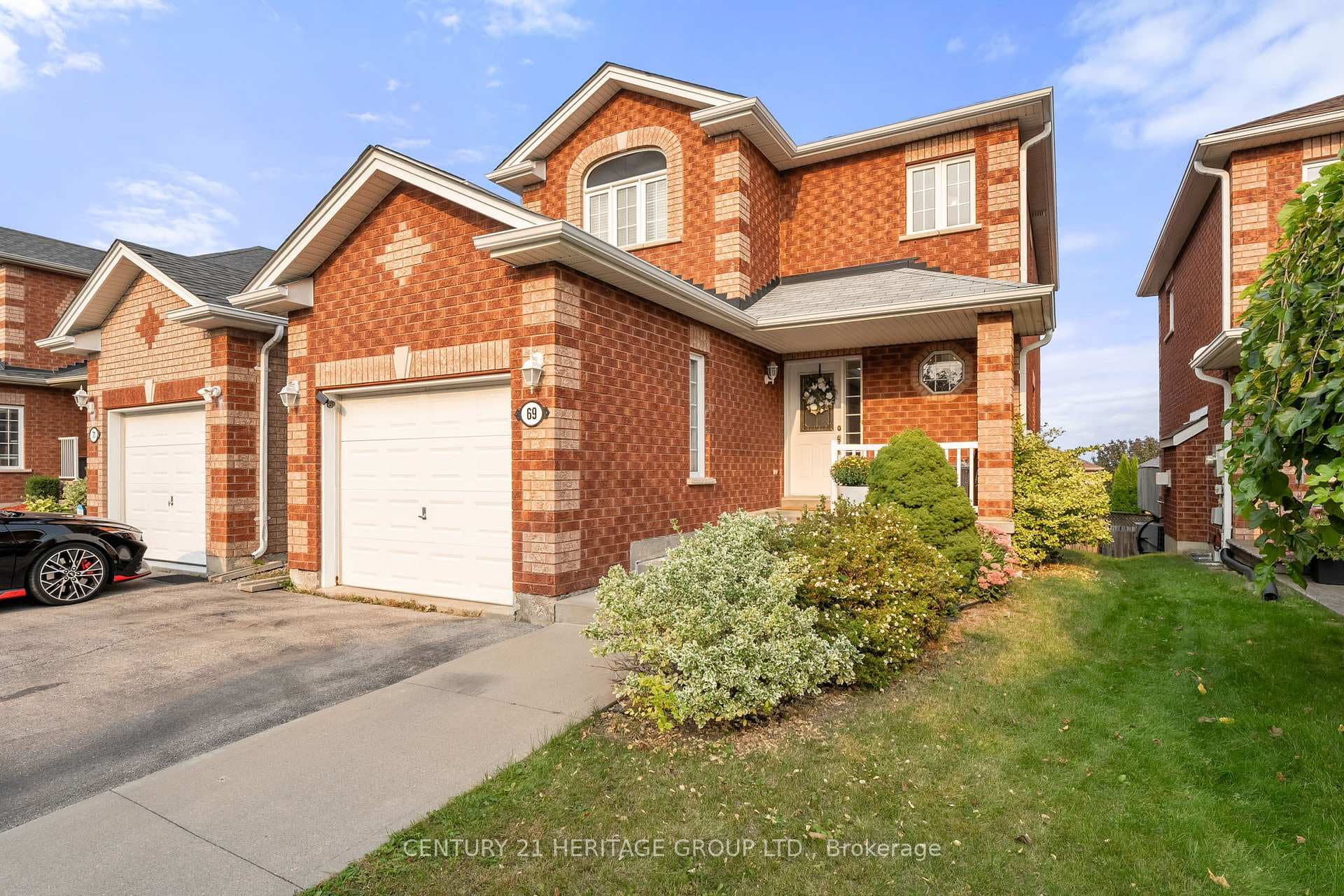 69 Smith Street photo 1