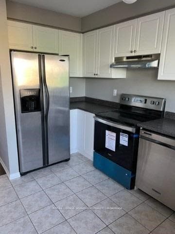 3374 Redpath Circle photo 9