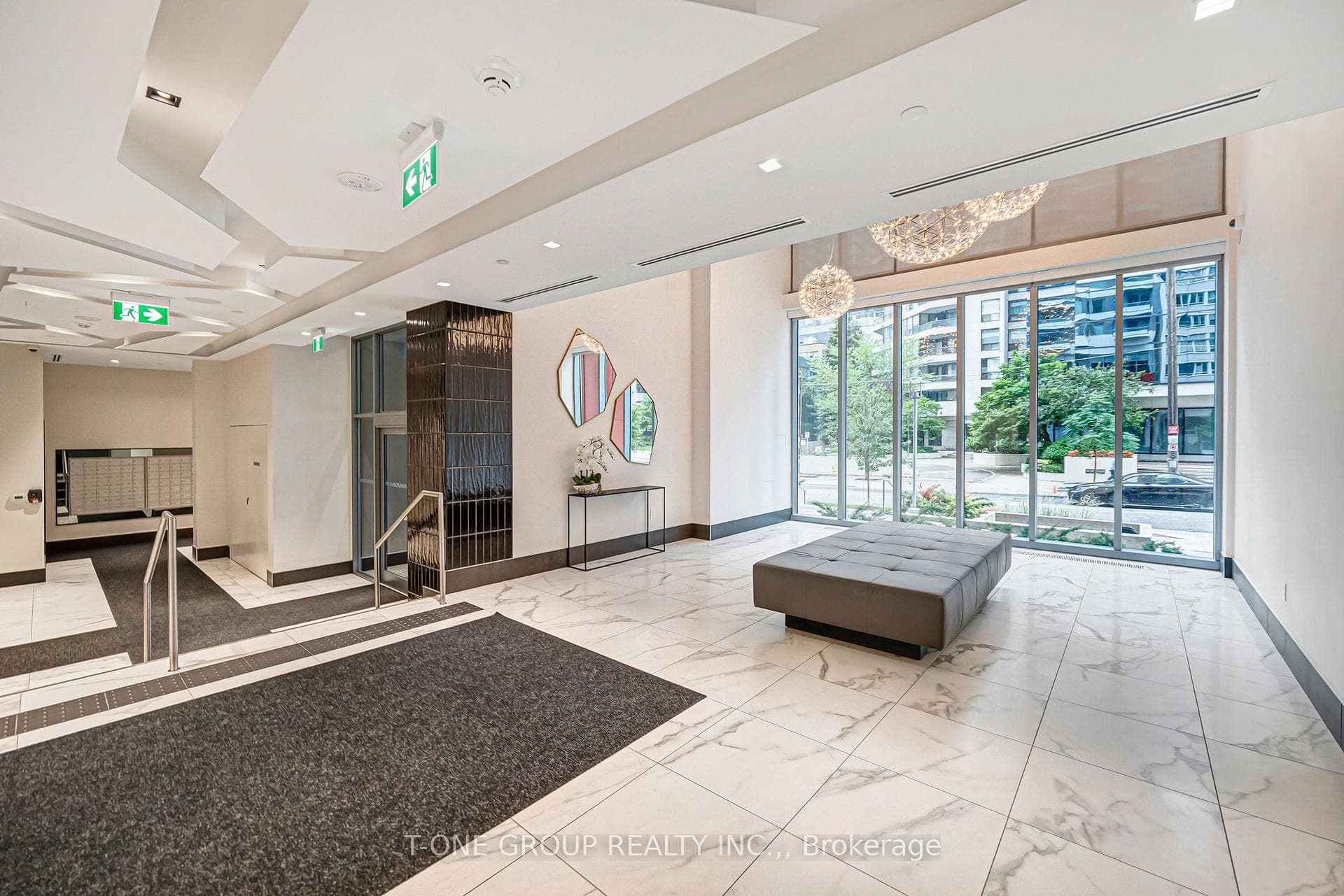 25 Holly Street Unit 610 photo 6