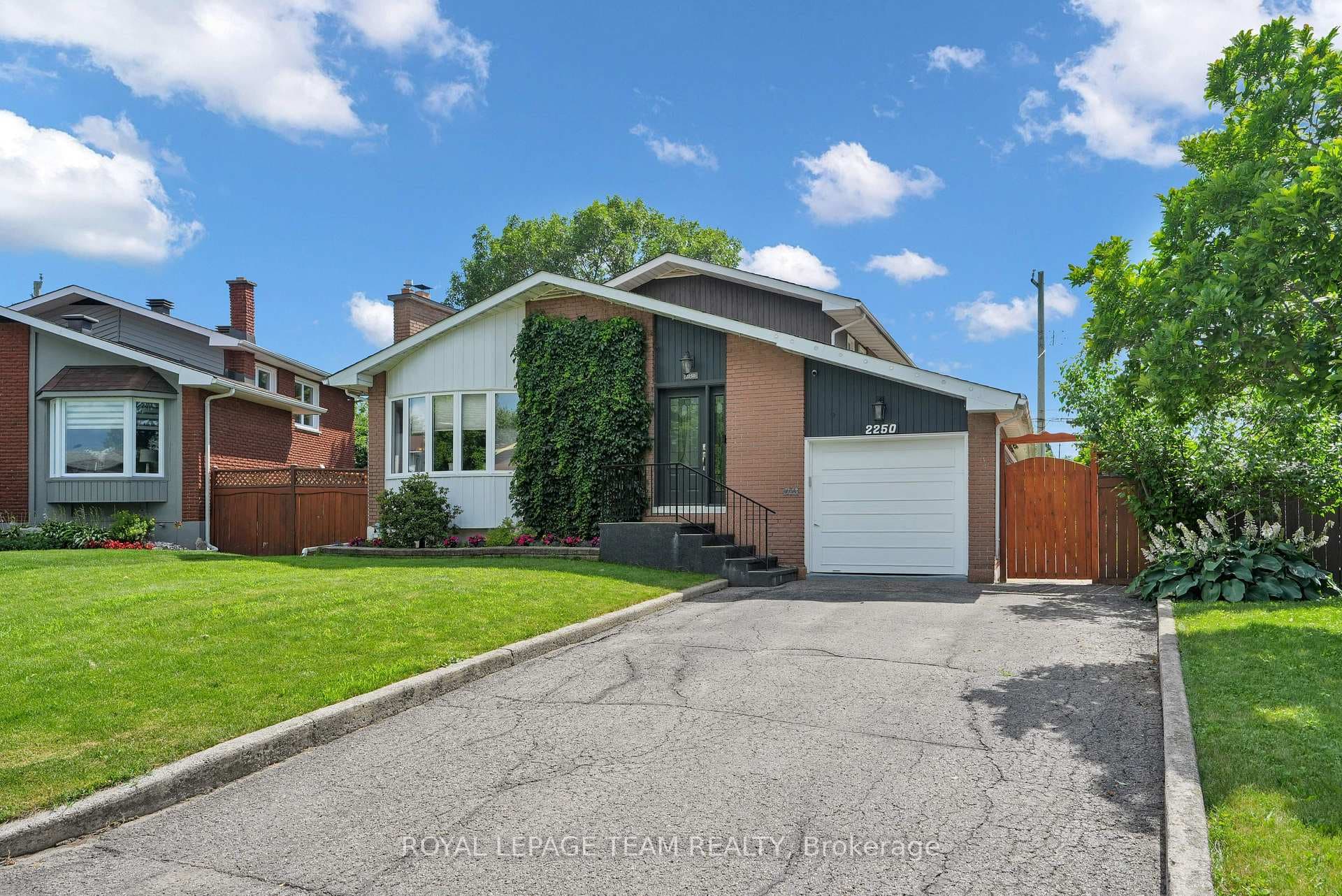 2250 Urbandale Drive photo 2