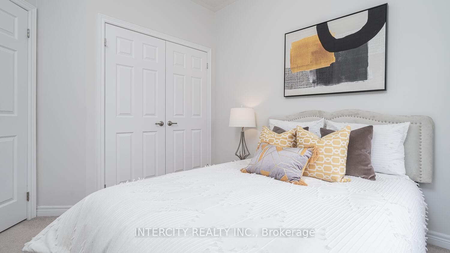 105 Grand Trunk Avenue photo 28