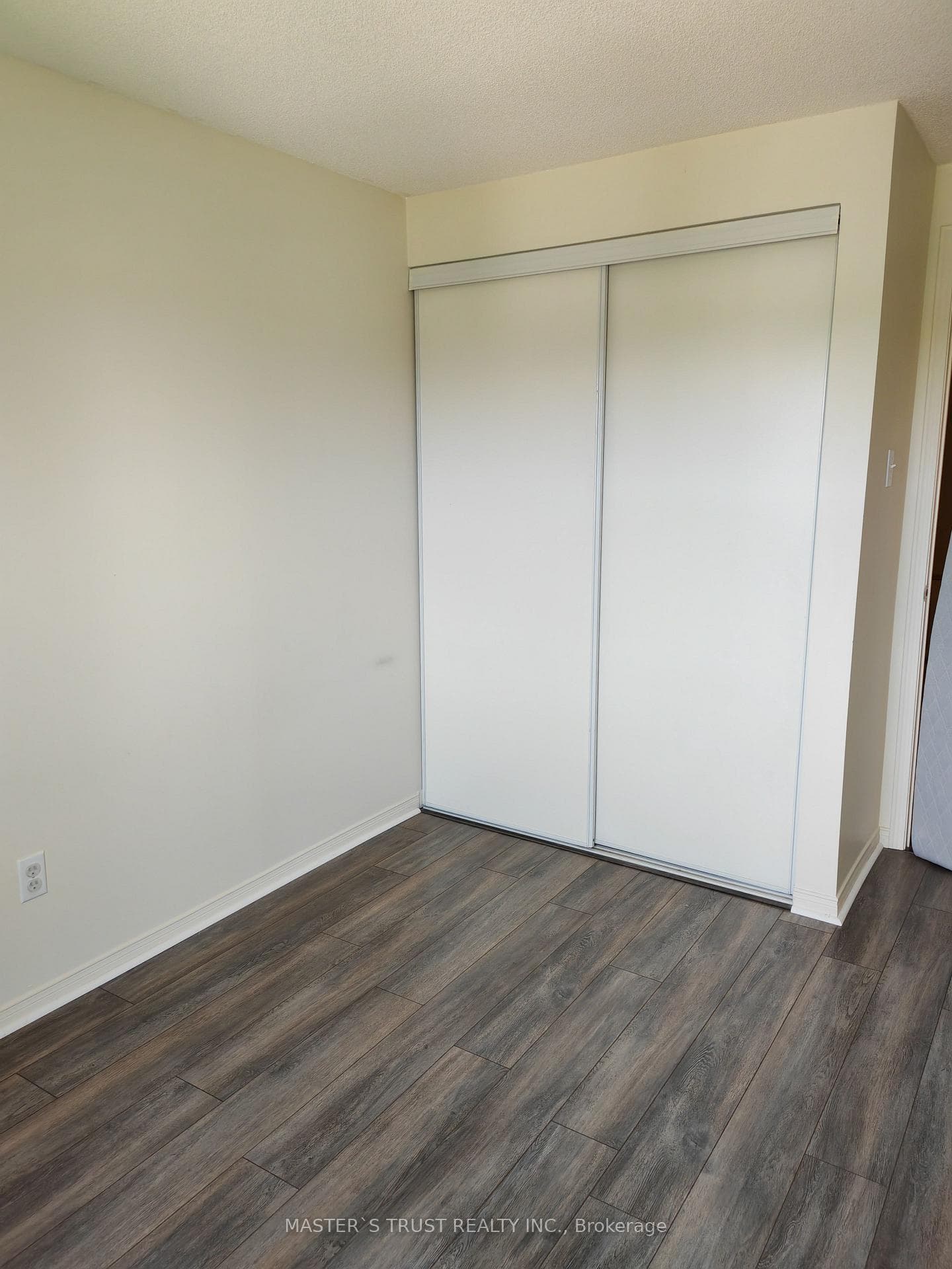 165 Brandy Lane Way photo 21