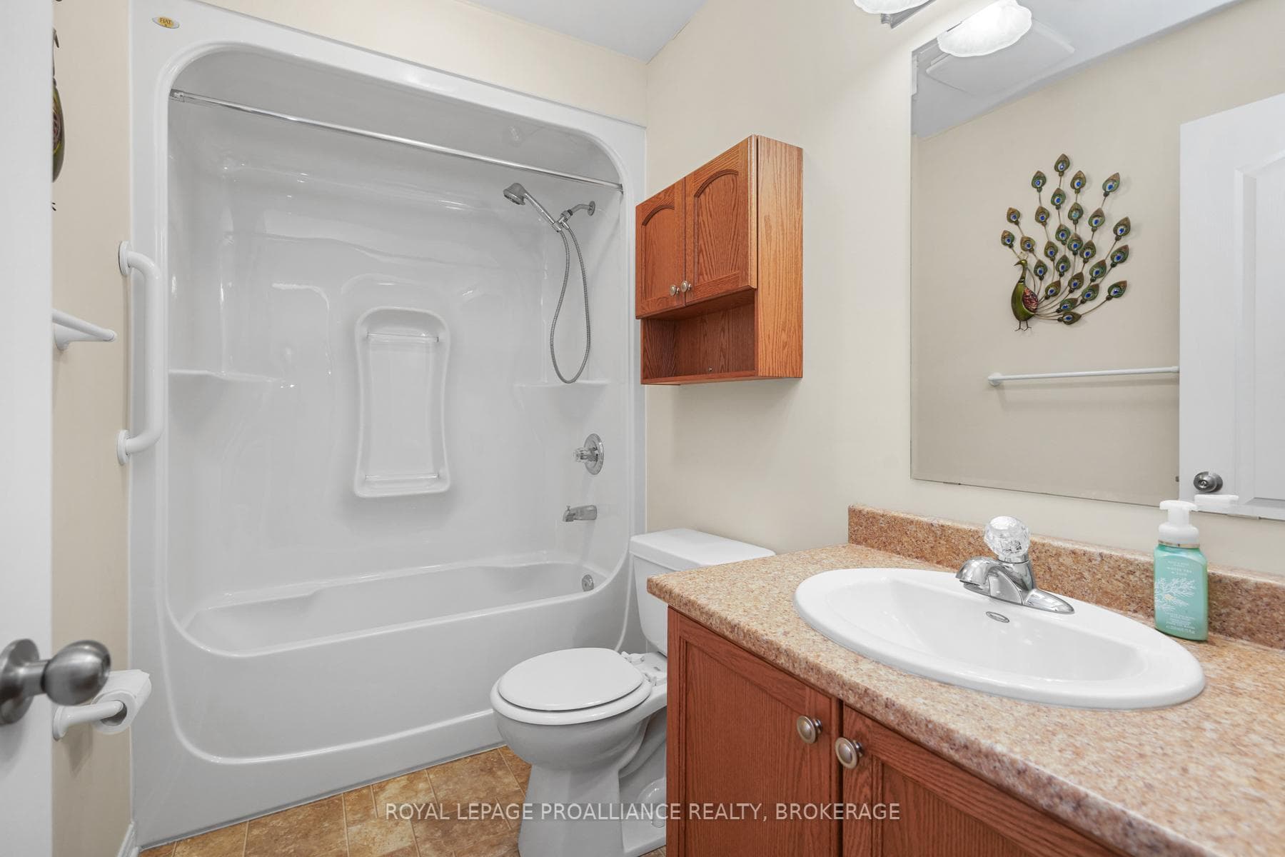 1497 Sierra Avenue photo 20