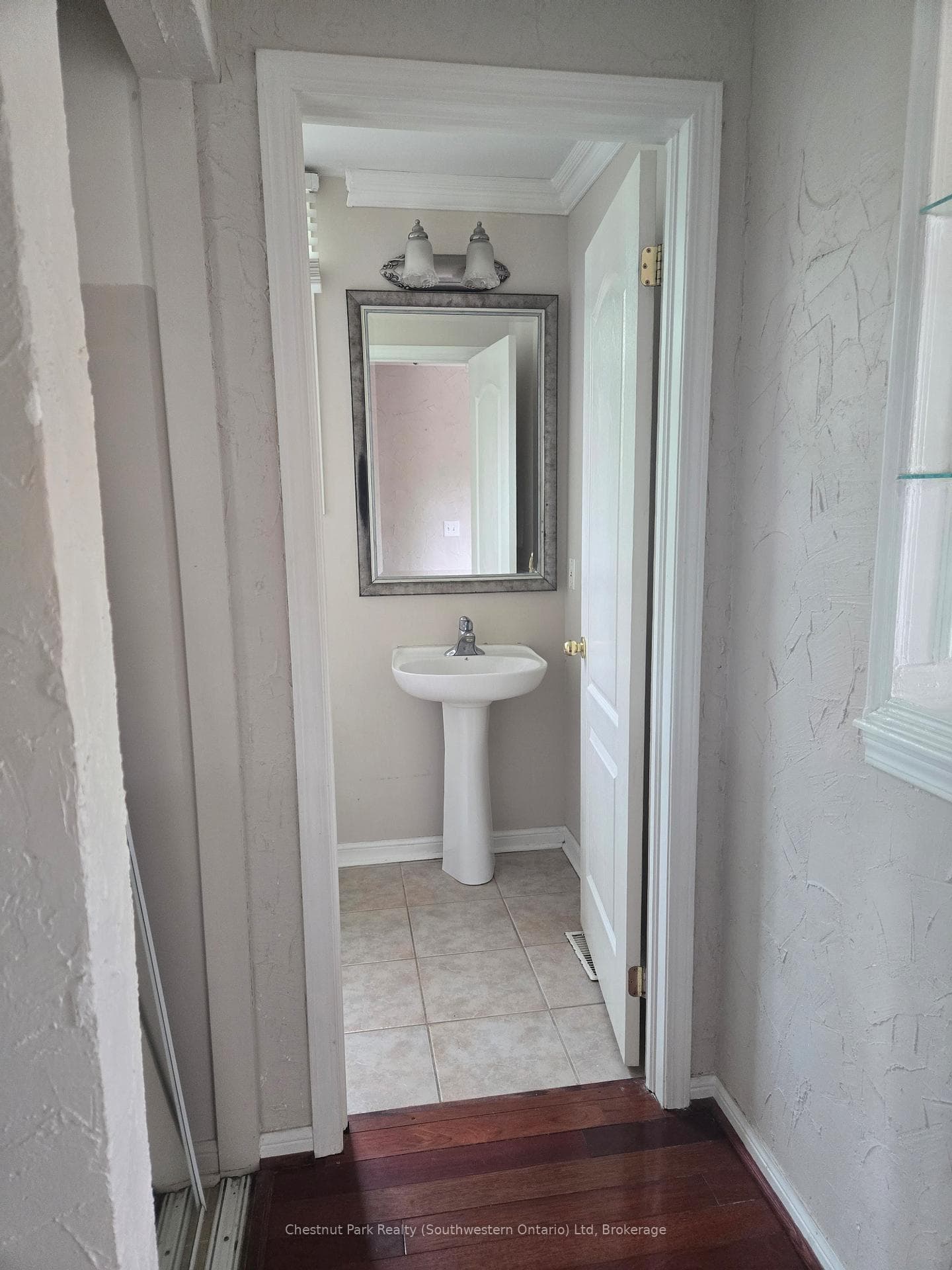 147 Baggs Crescent photo 4