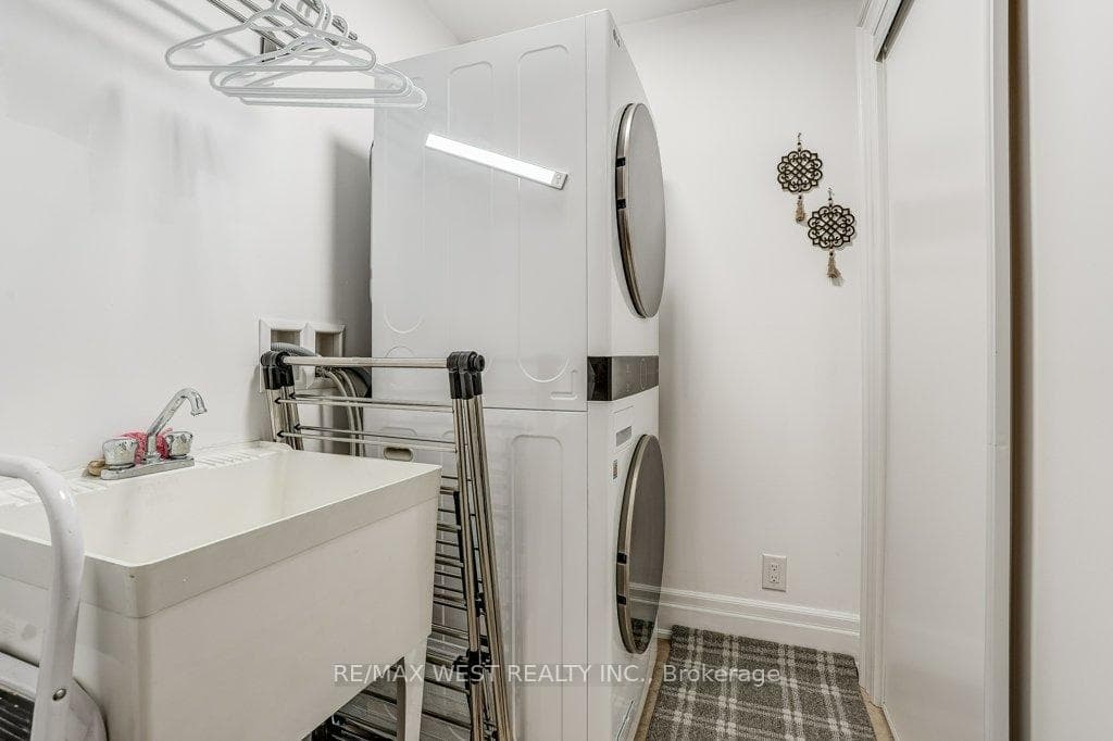 35 Baker Hill Boulevard Unit 404 photo 23