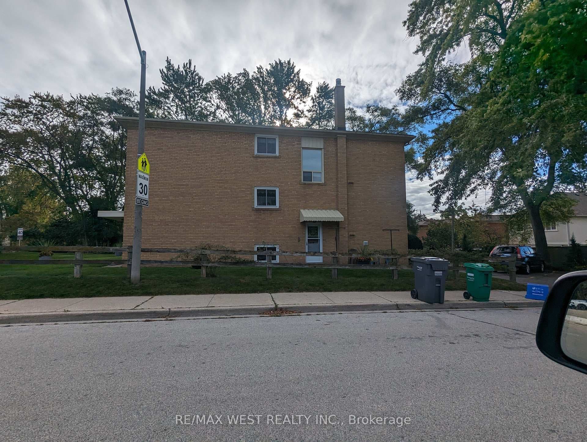 50-52 Peter Street photo 4