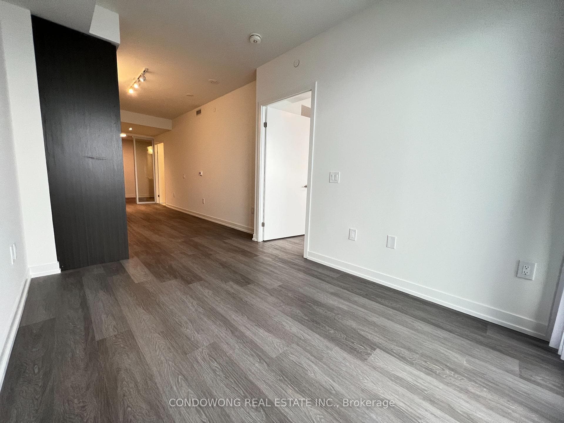 55 Cooper Street Unit 7510 photo 5