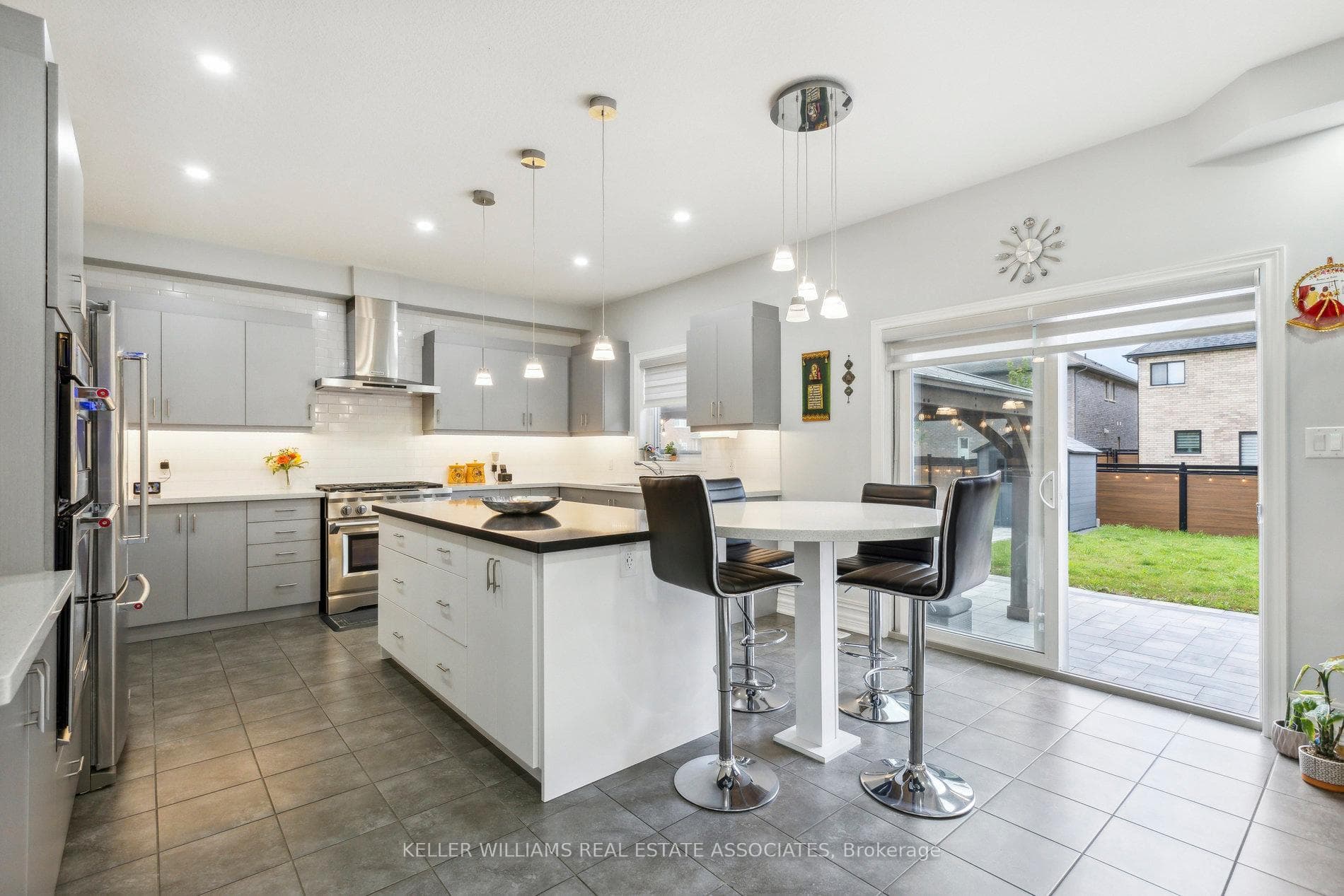 65 Dolomiti Court photo 14