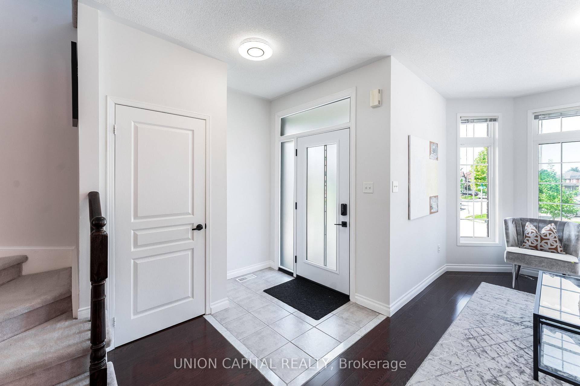 17 MOSCAN Street photo 3