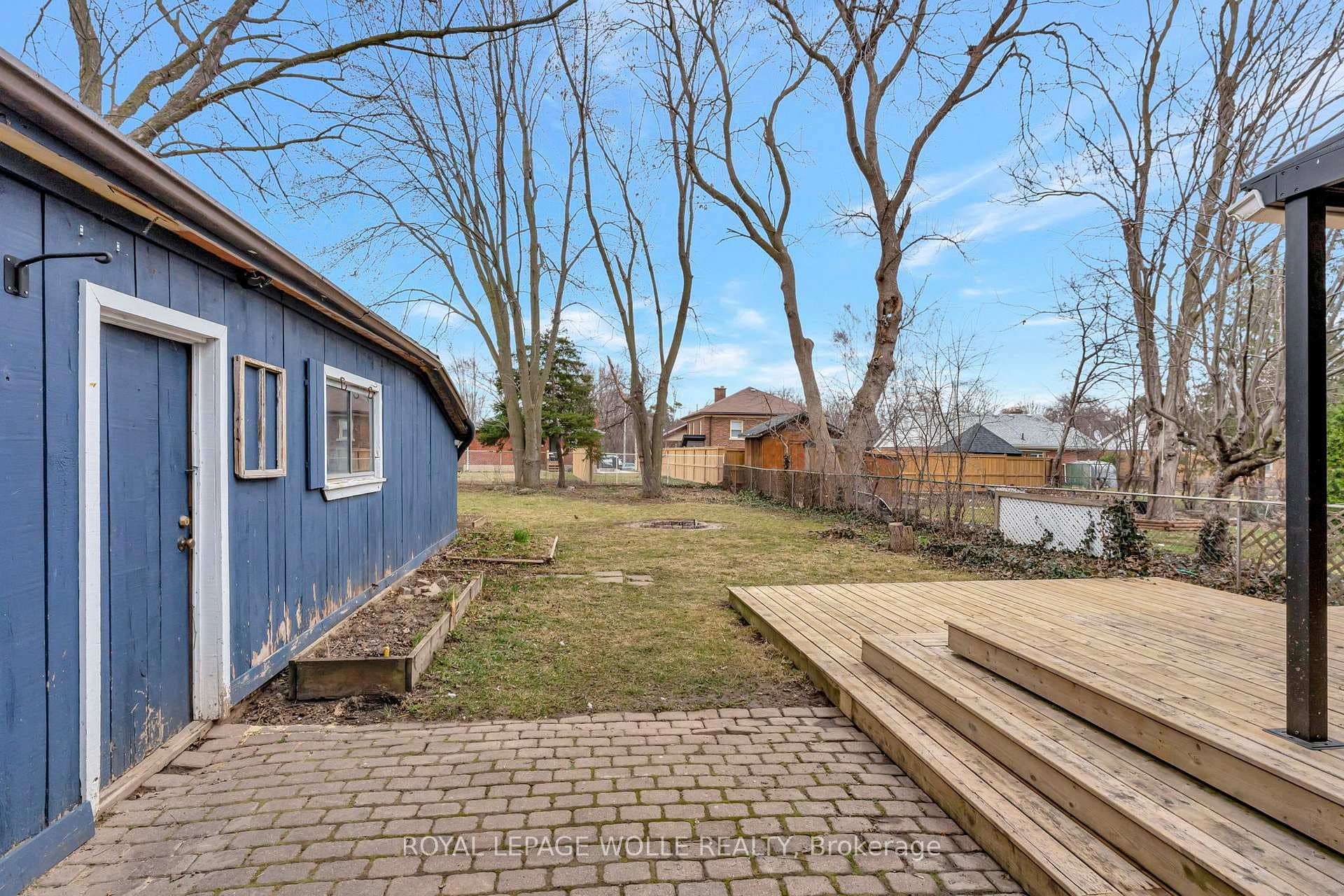 522 Courtland Avenue photo 19