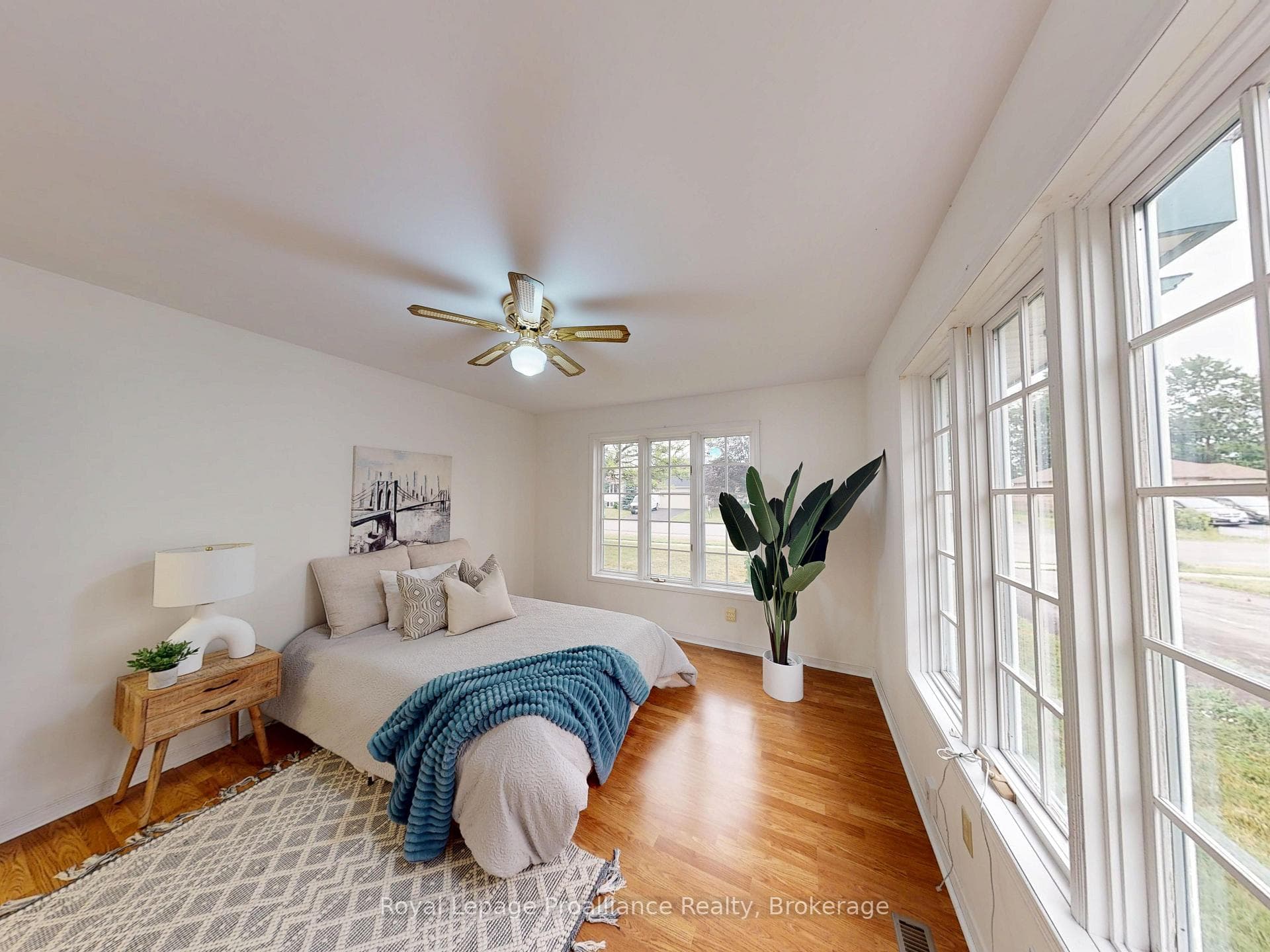 88 Westwind Crescent photo 16
