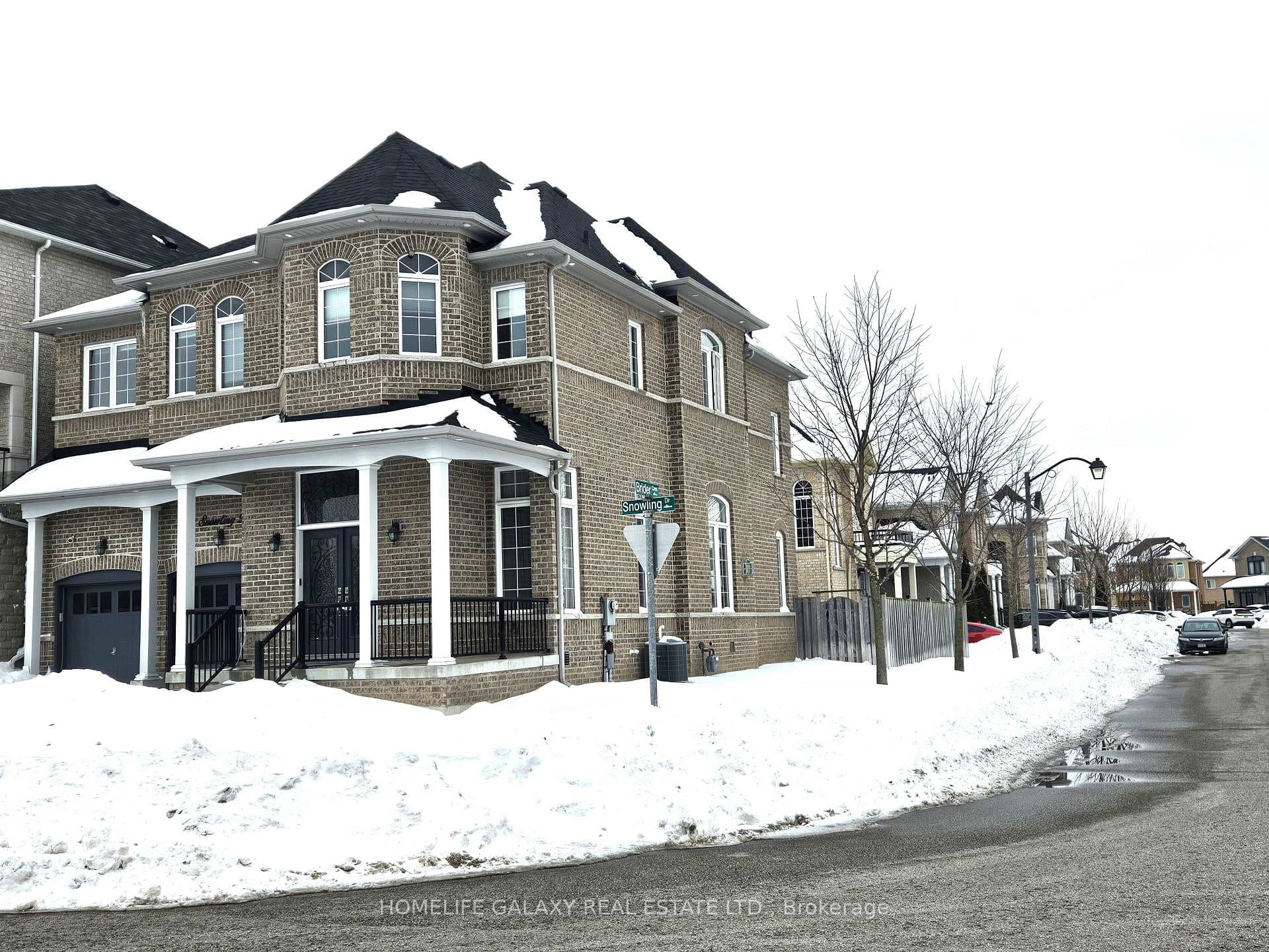32 Snowling Drive photo 3