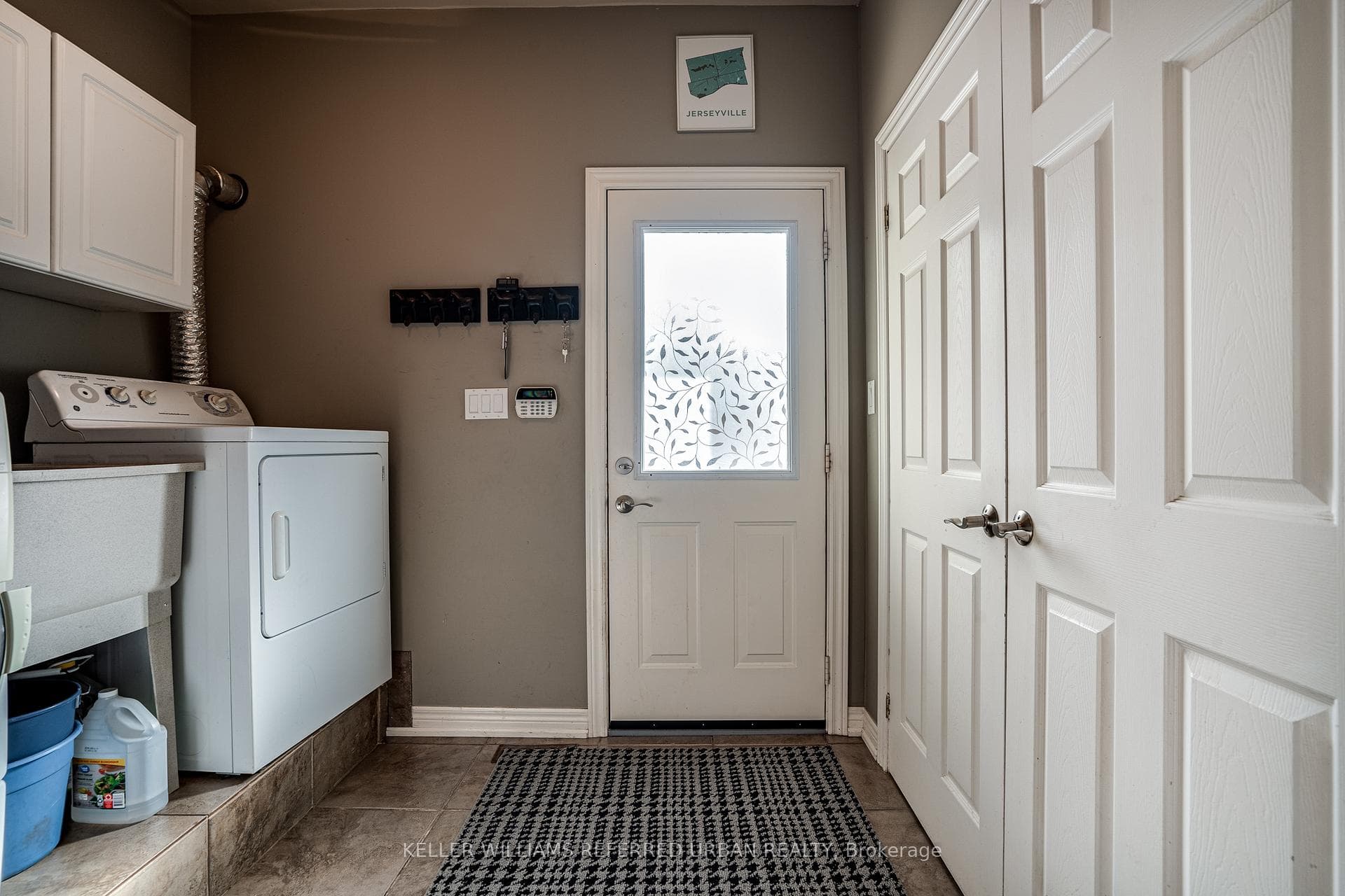 108 Sunnyridge Road photo 26