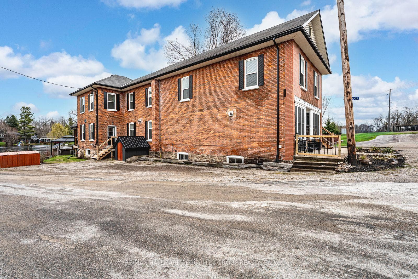 1002 Cowbell Lane photo 35