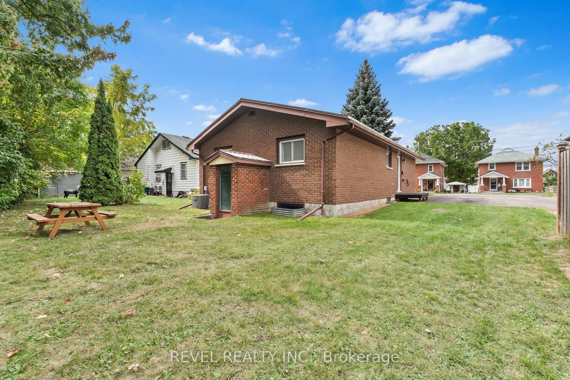 91 Byron Street photo 27