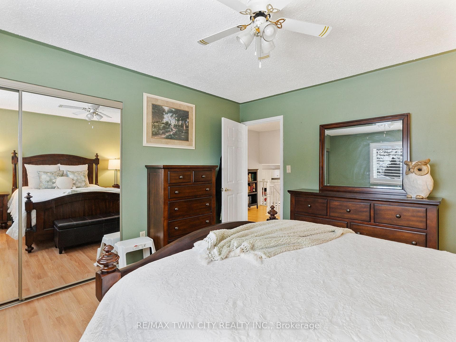 114 Greenfield Road photo 18