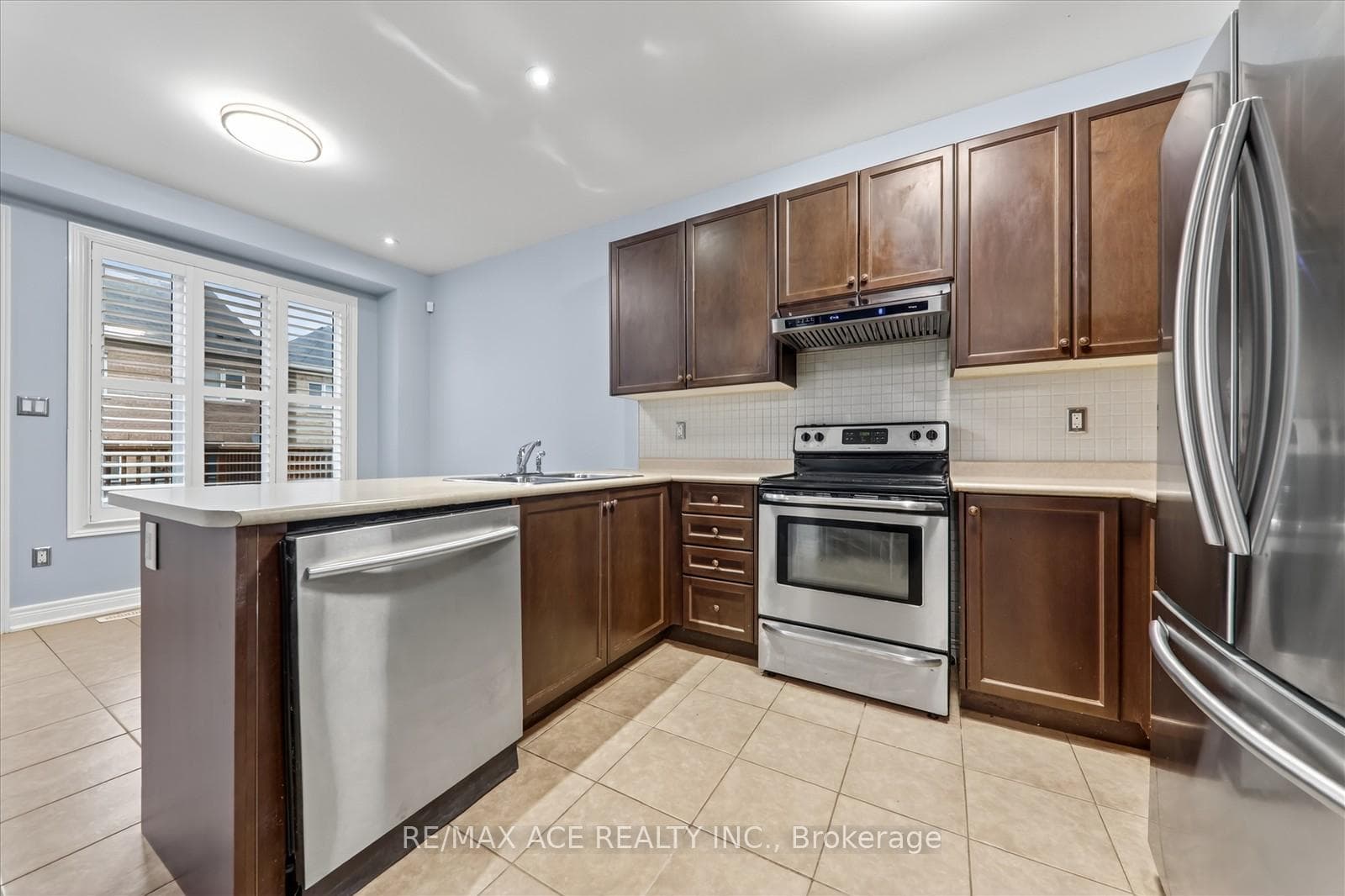 23 Grayleaf Drive photo 9