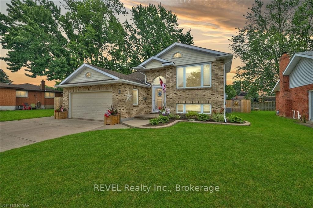 7 ERIN CRESCENT Crescent photo 3