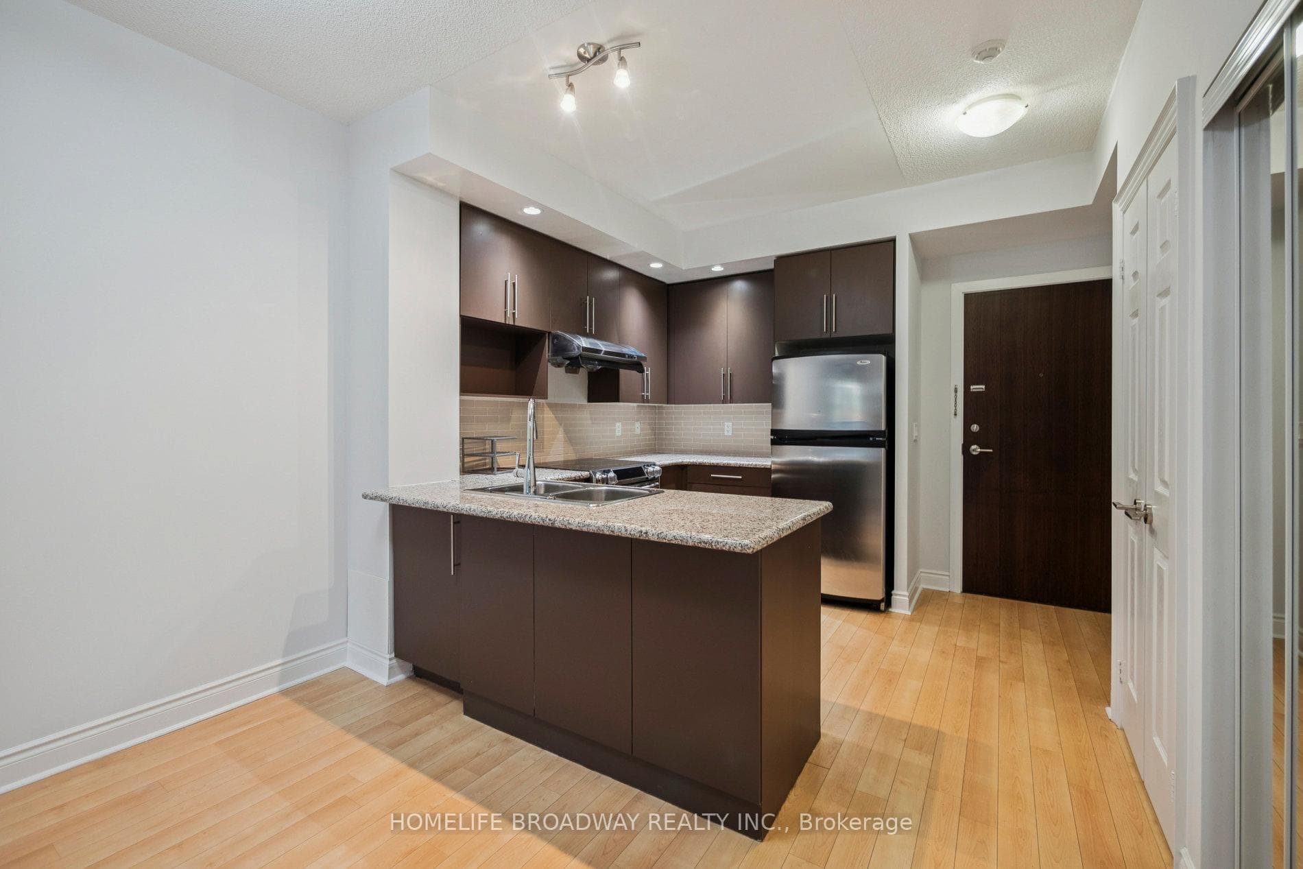 23 Cox Boulevard Unit 253 photo 15