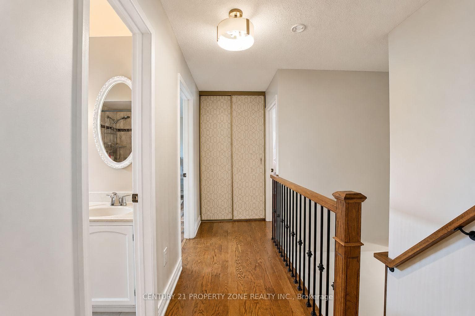 27 Madrid Crescent photo 26