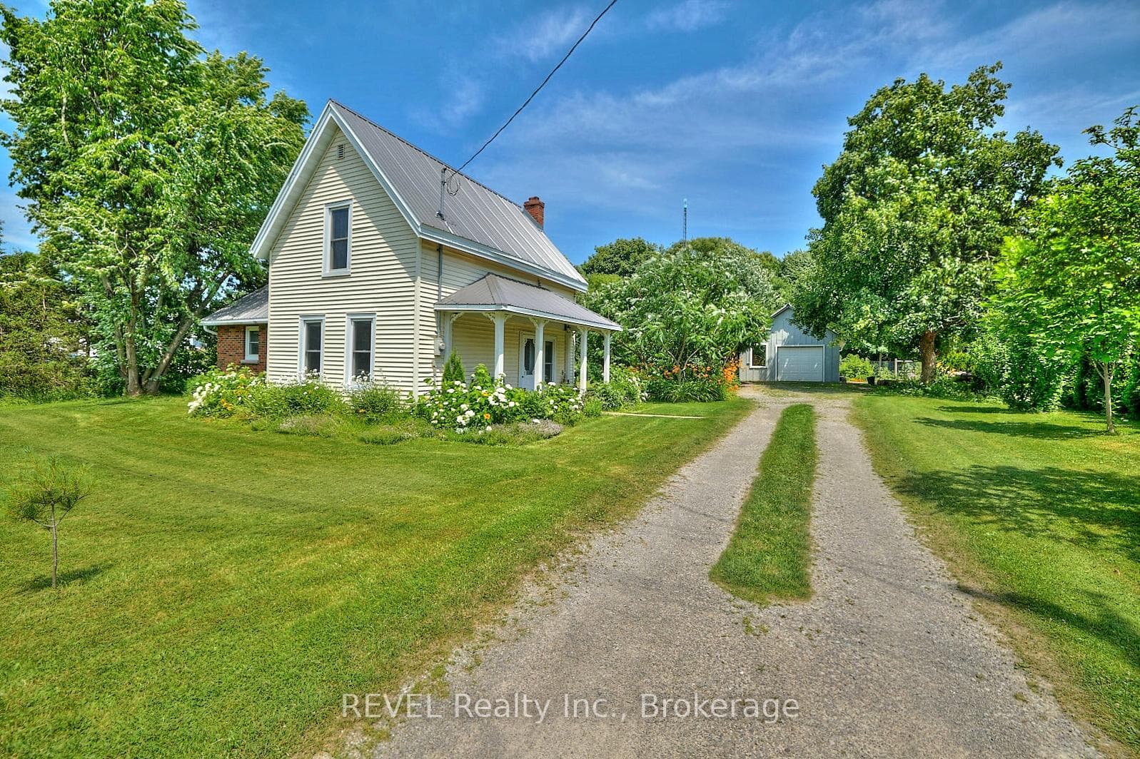 1819 Balfour Street photo 1