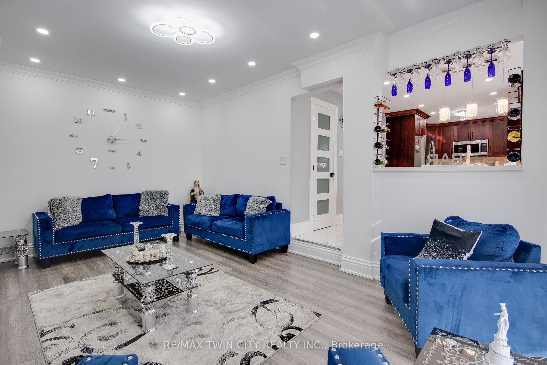 171 Highview (Upper) Drive photo 18