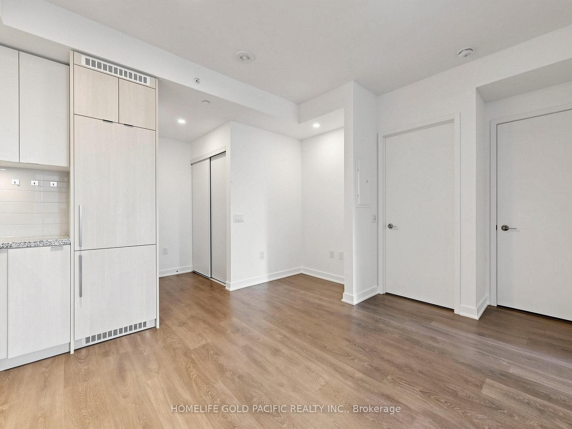 115 Blue Jays Way Unit 2207 photo 12