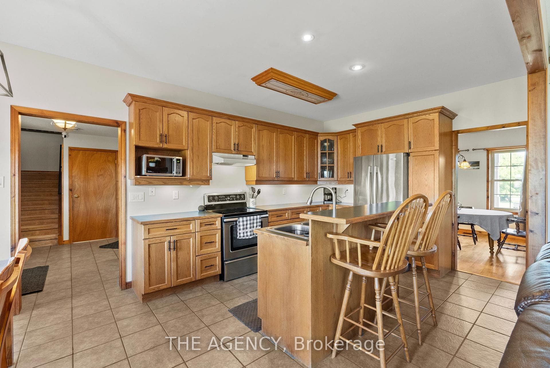98 Smith Road photo 13