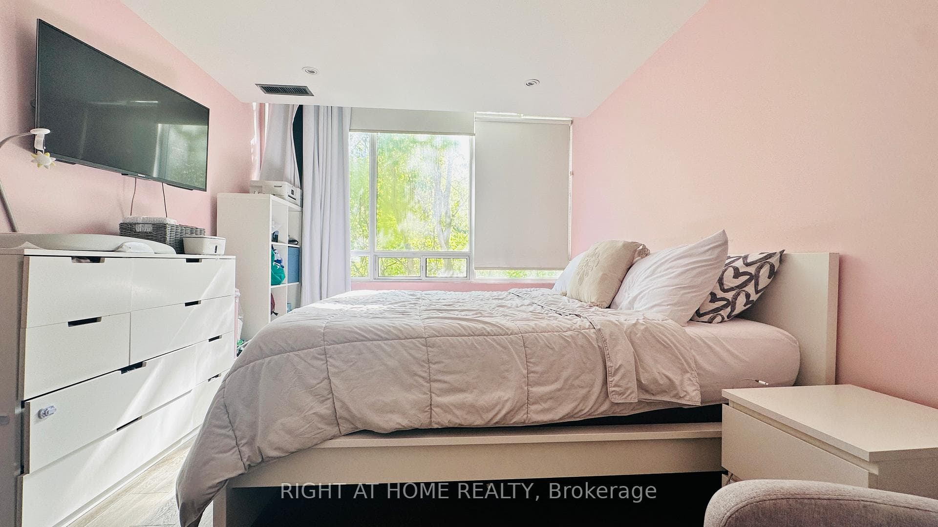 3050 Ellesmere Road Unit 209 photo 10
