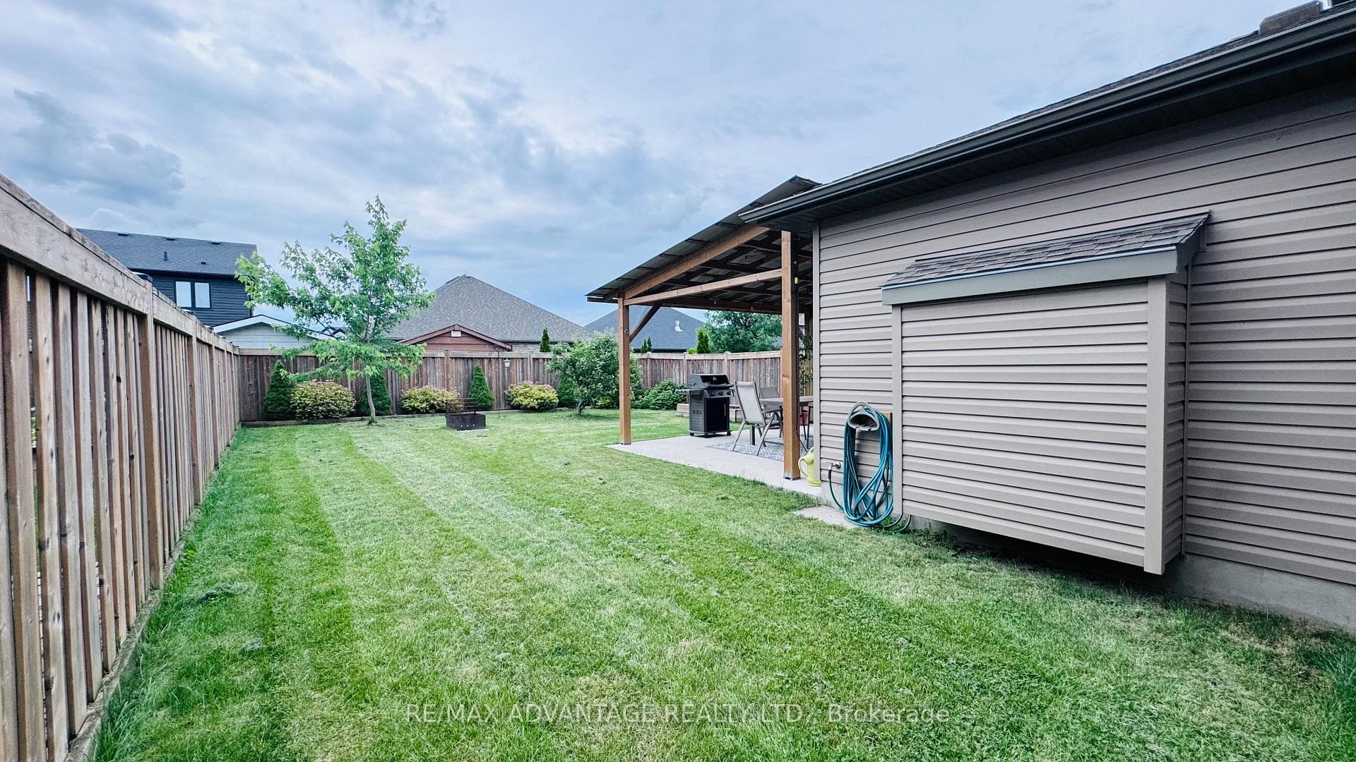 377 Beech Street photo 33