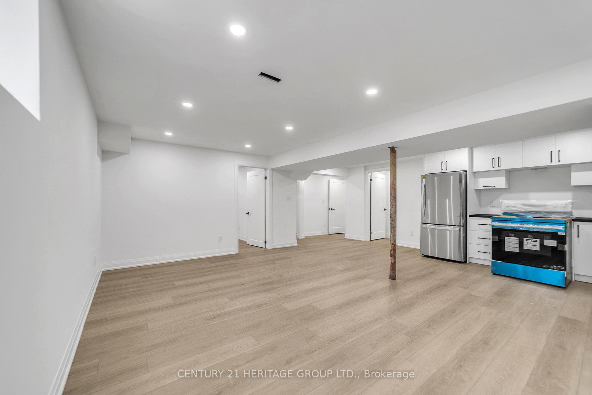 42 Portage Avenue Unit Bsmt photo 8