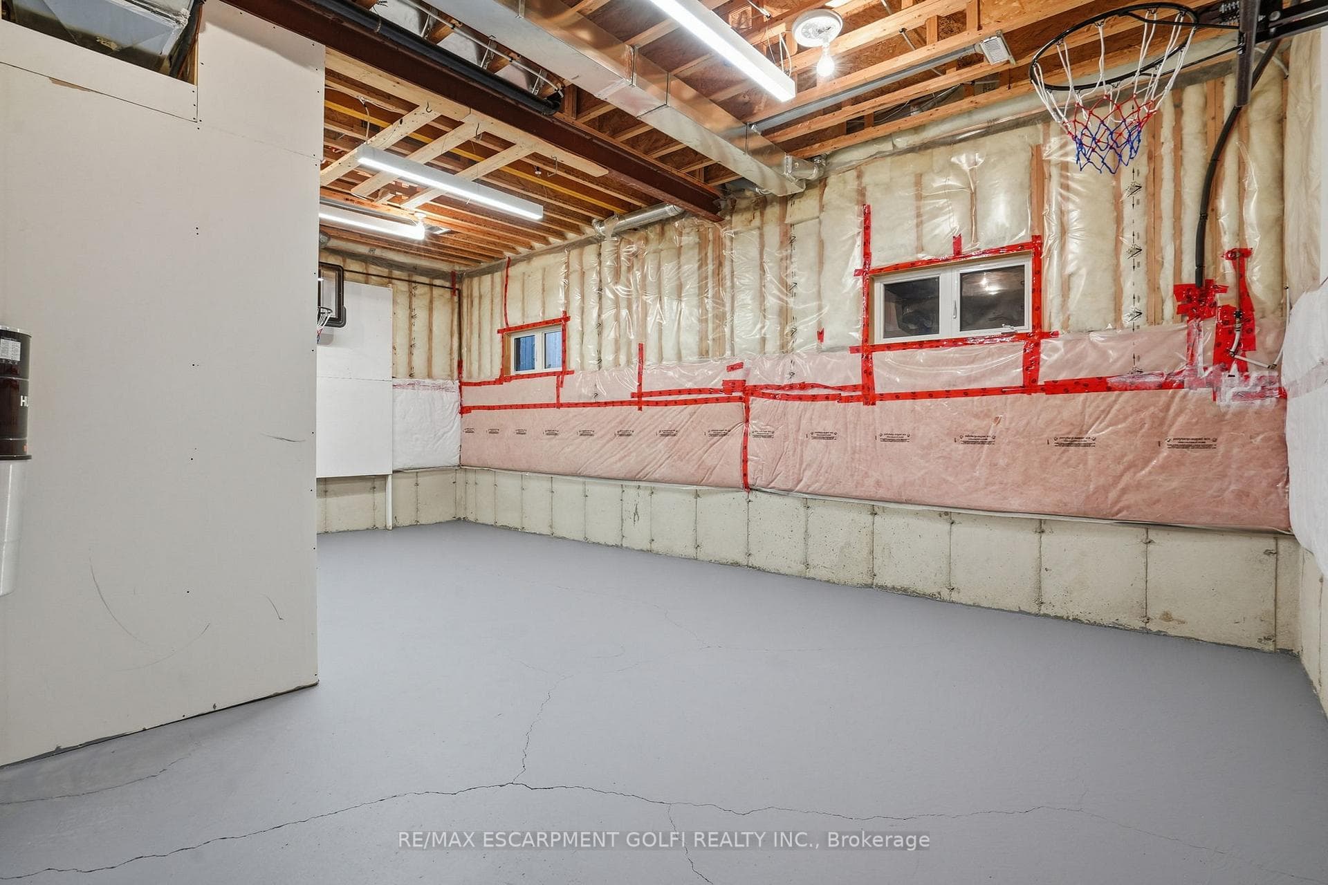 241 MONTREAL Circle photo 46