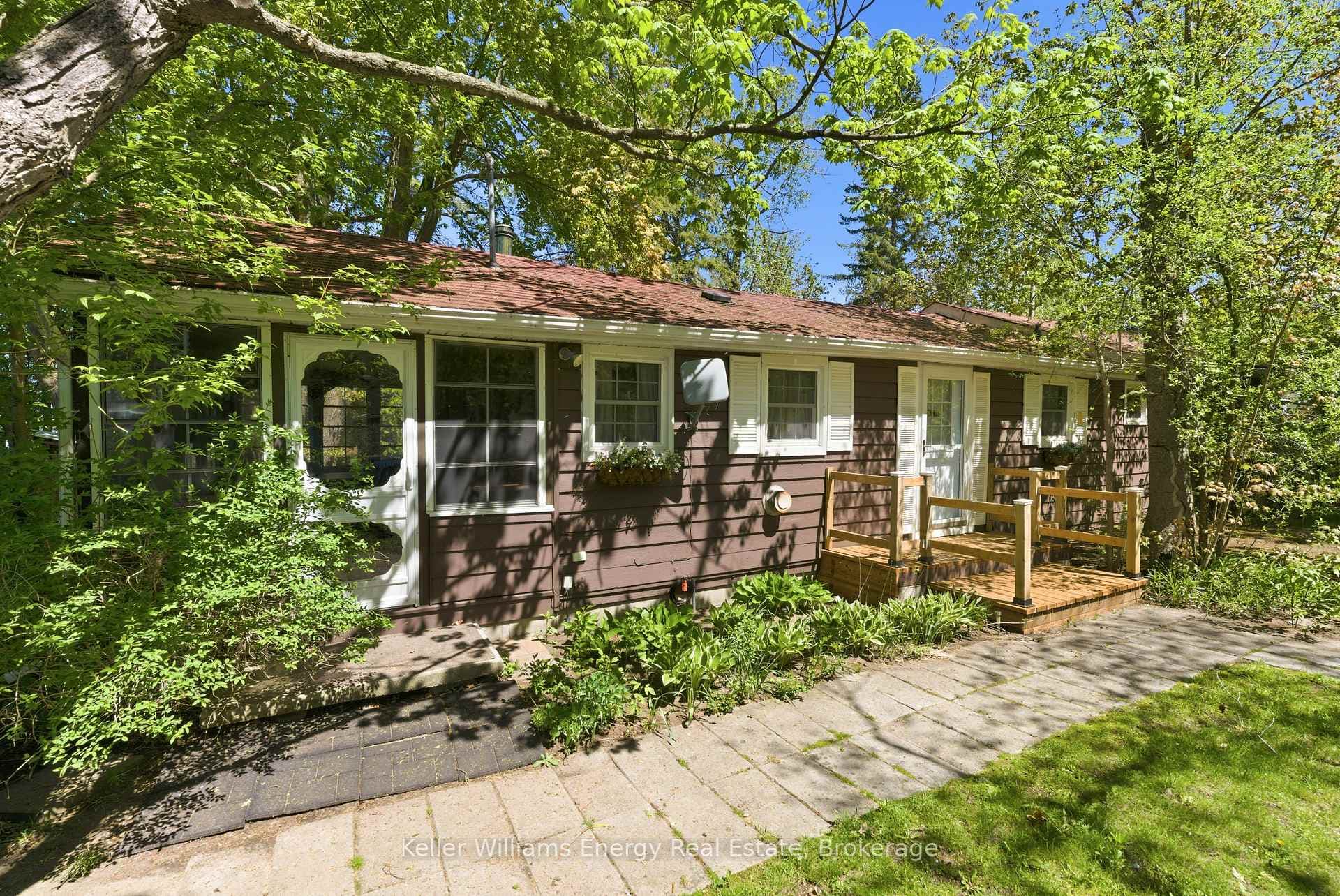 205 Driftwood Shores Road photo 4
