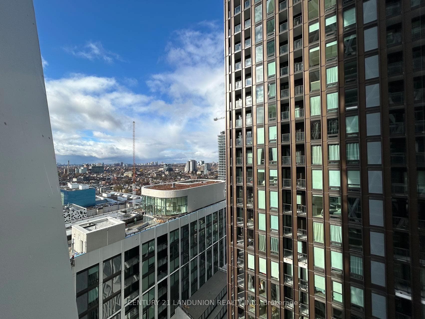 230 Simcoe Street Unit 2221 photo 13