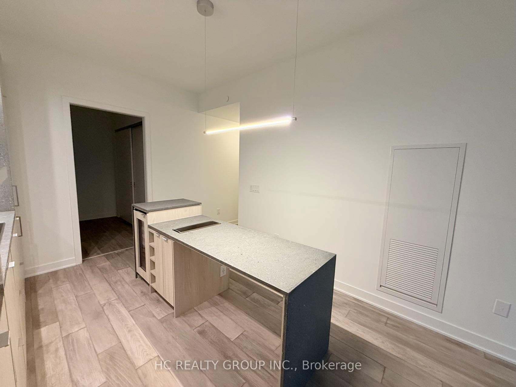 11 Yorkville Avenue Unit 1507 photo 5