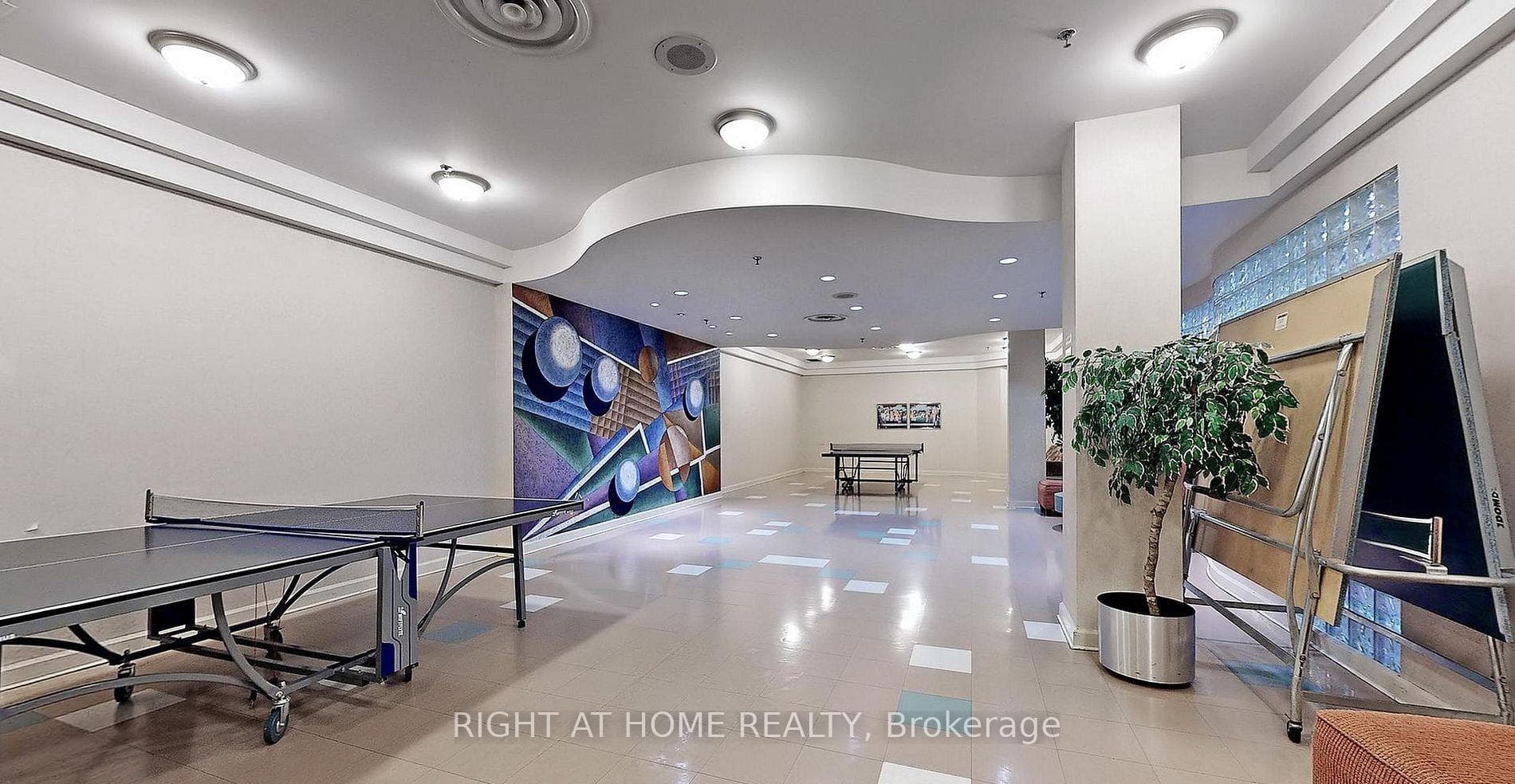 68 Corporate Drive Unit 1229 photo 37