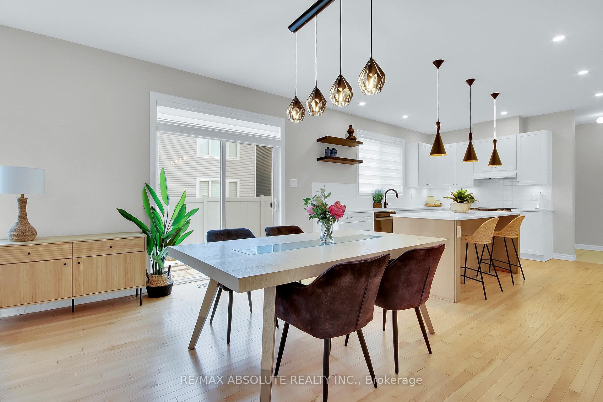 12 Jargeau Road photo 13