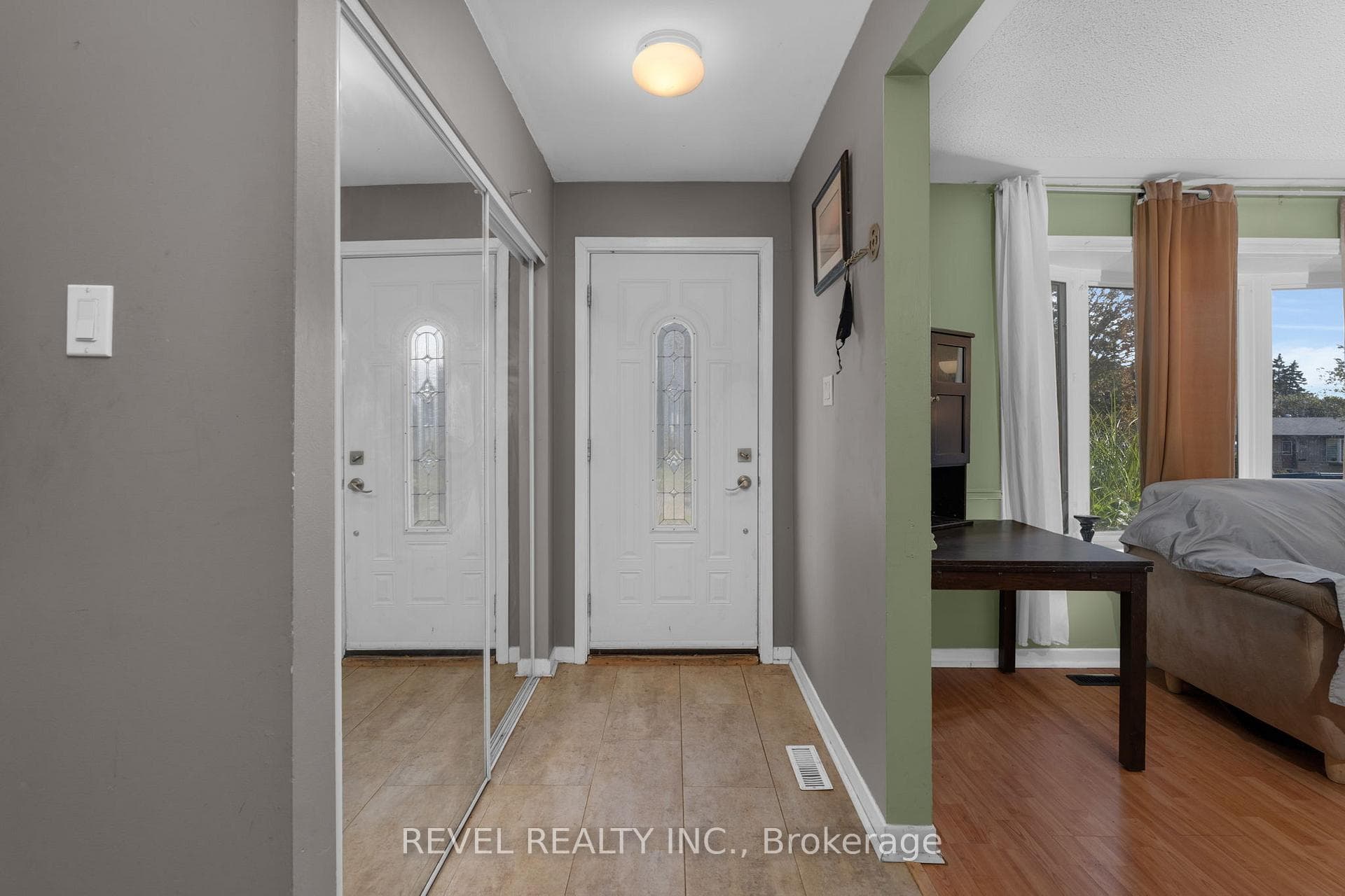 290 Pine Drive photo 5