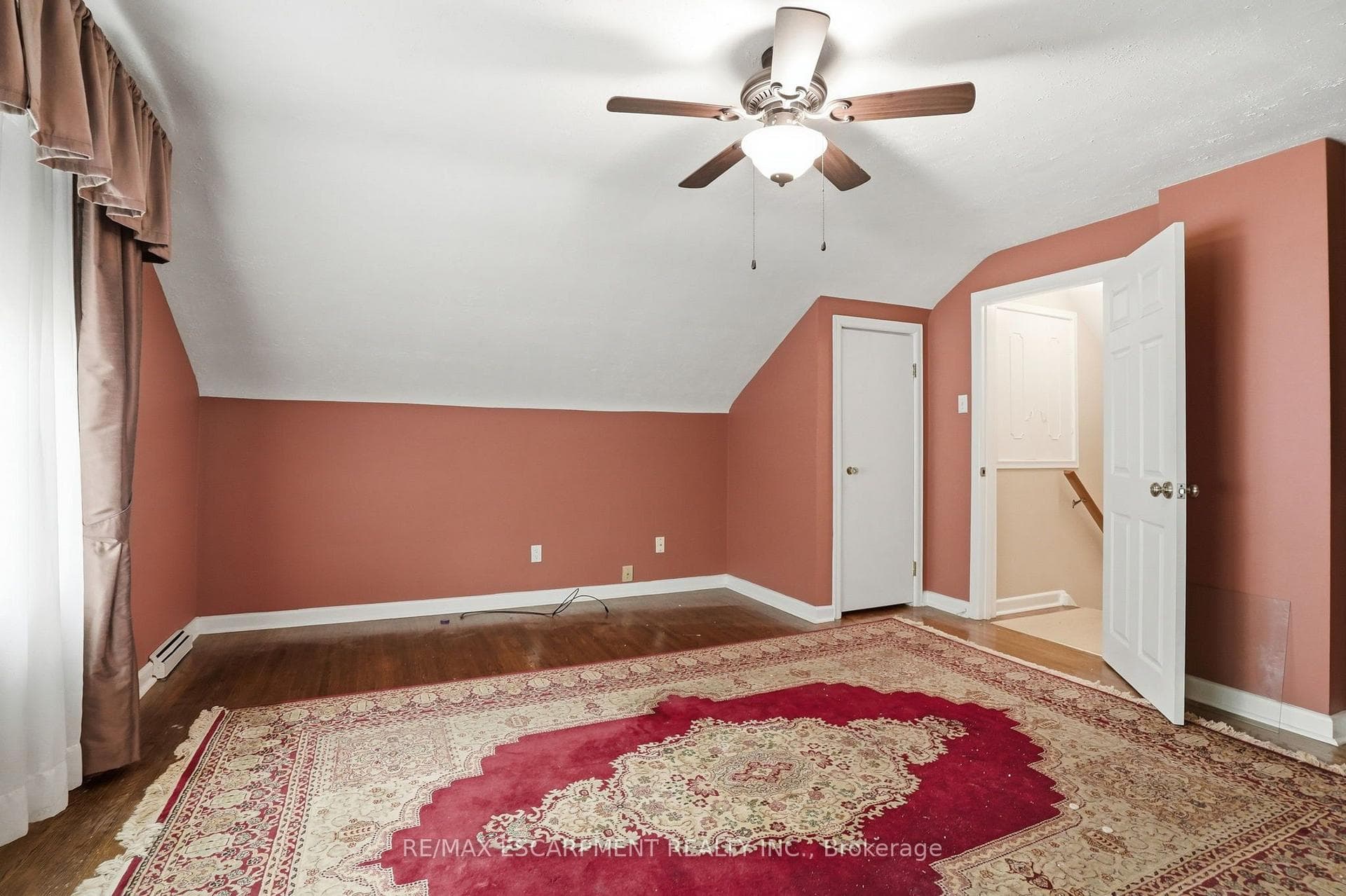 344 East 36th Street photo 20