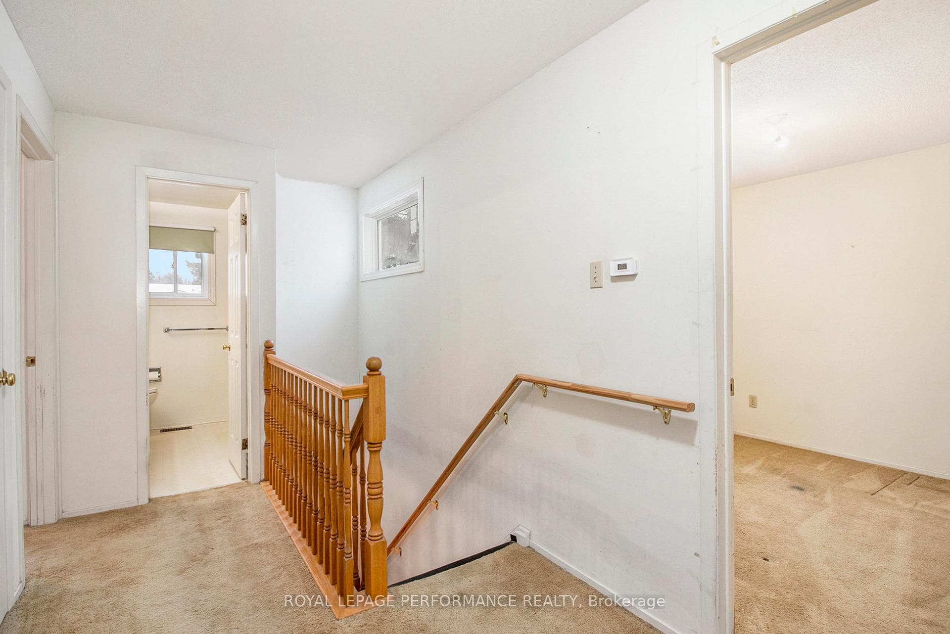 6063 Valley Field Crescent photo 17