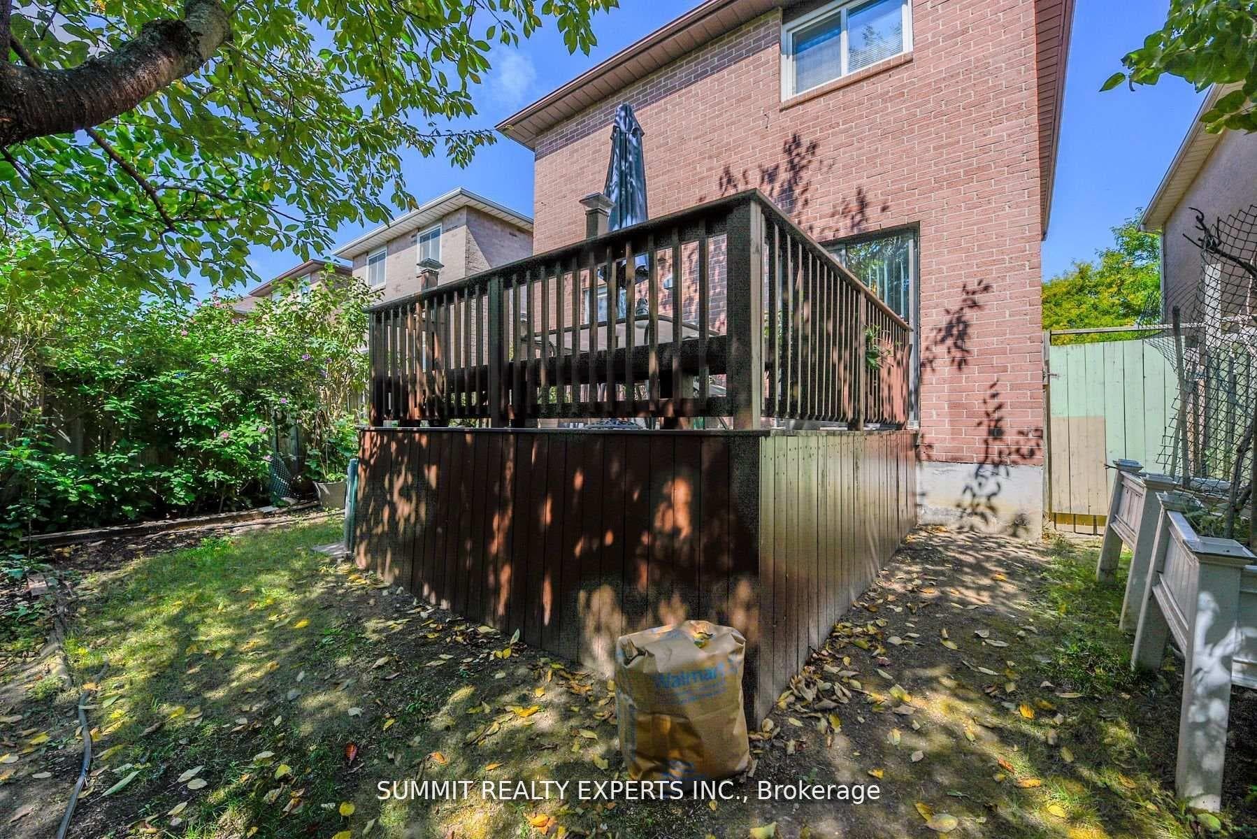 95 Muirland Crescent photo 46
