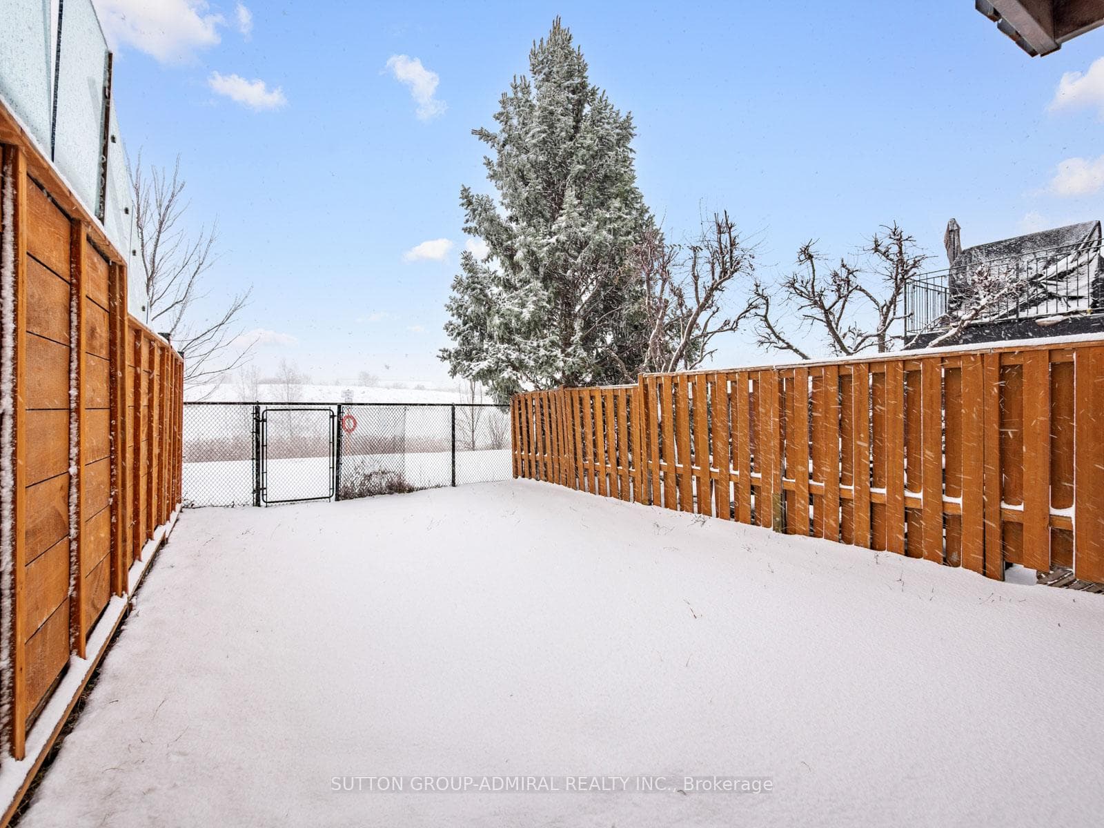 81 Parktree Drive photo 25