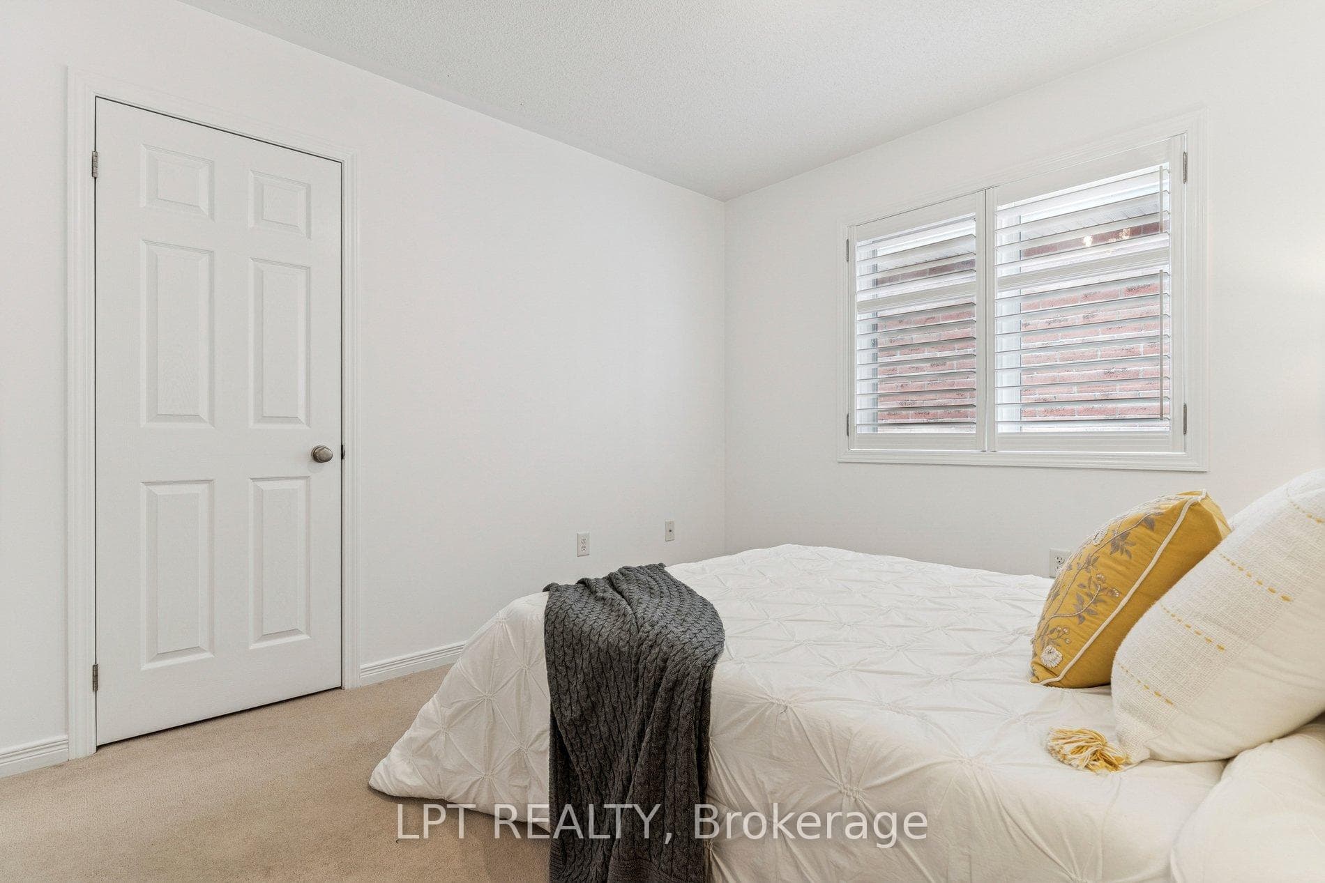 61 Minerva Avenue photo 29