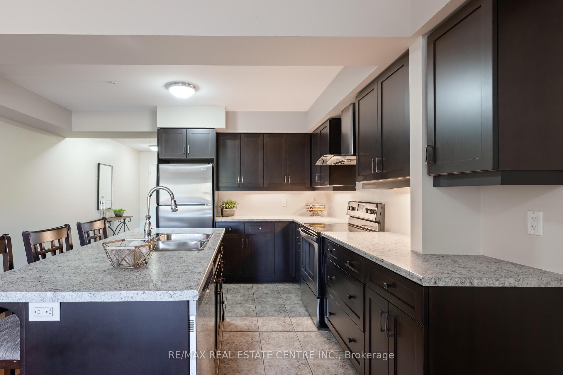 245 Scotland Street Unit 206 photo 10