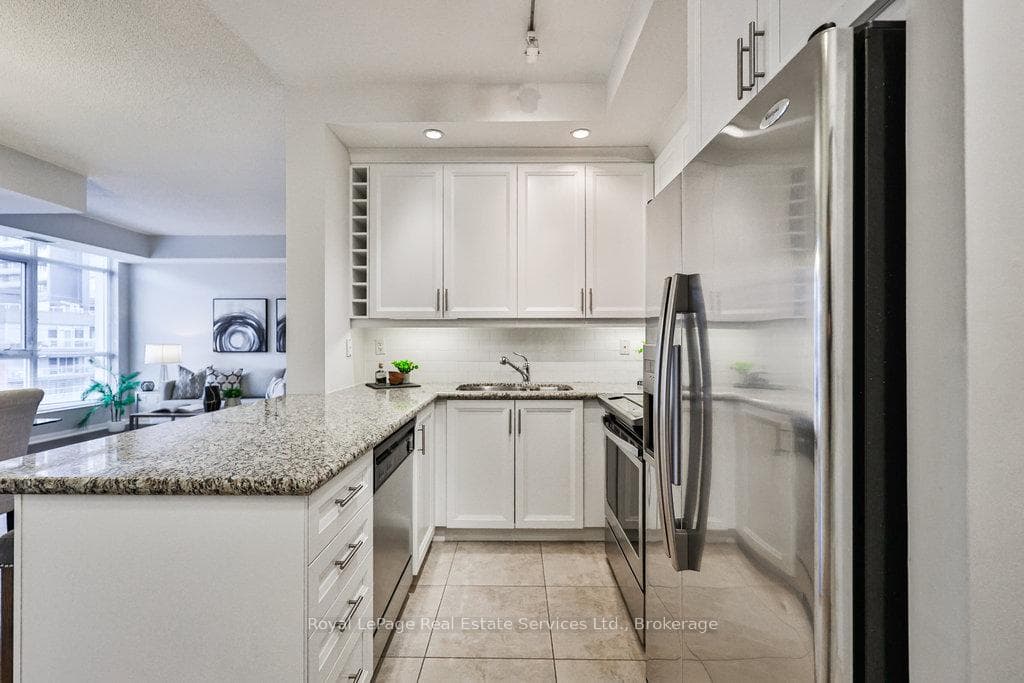 21 Grand Magazine Street Unit 612 photo 10